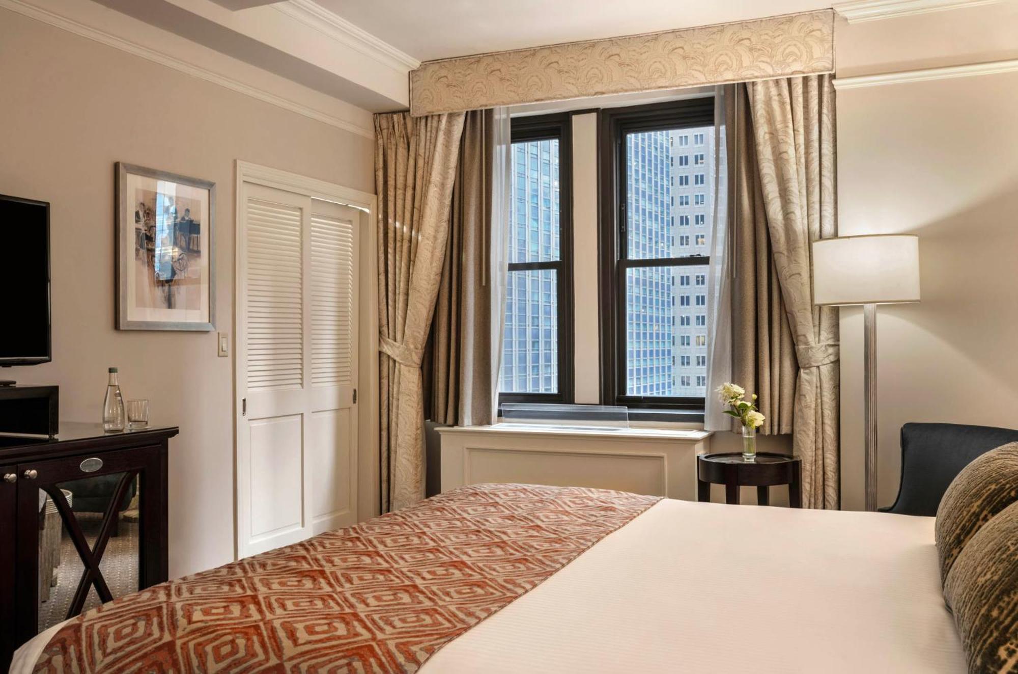 Premier City View King Bed