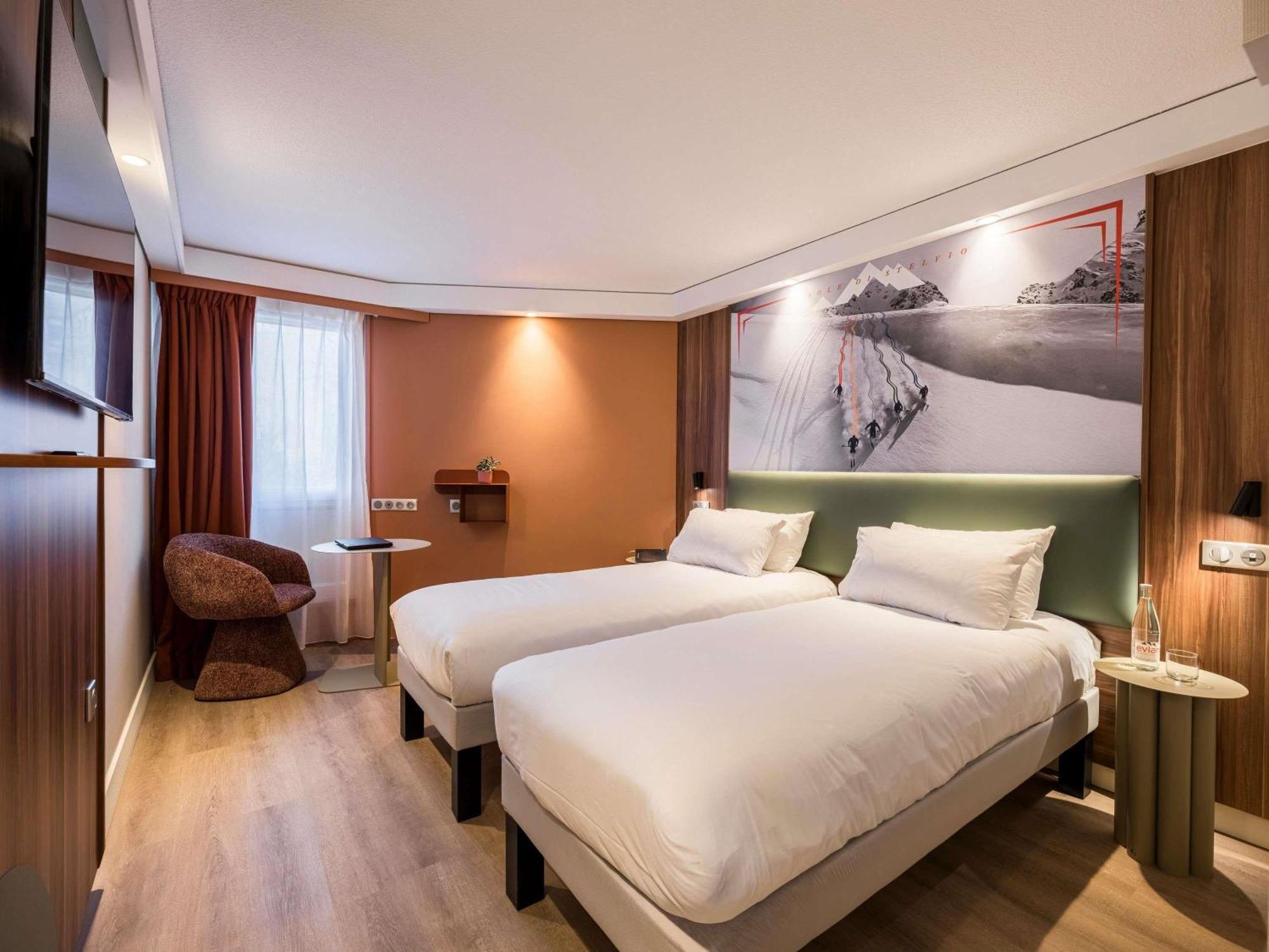 Standard Twin Room,1770458204:JPEG