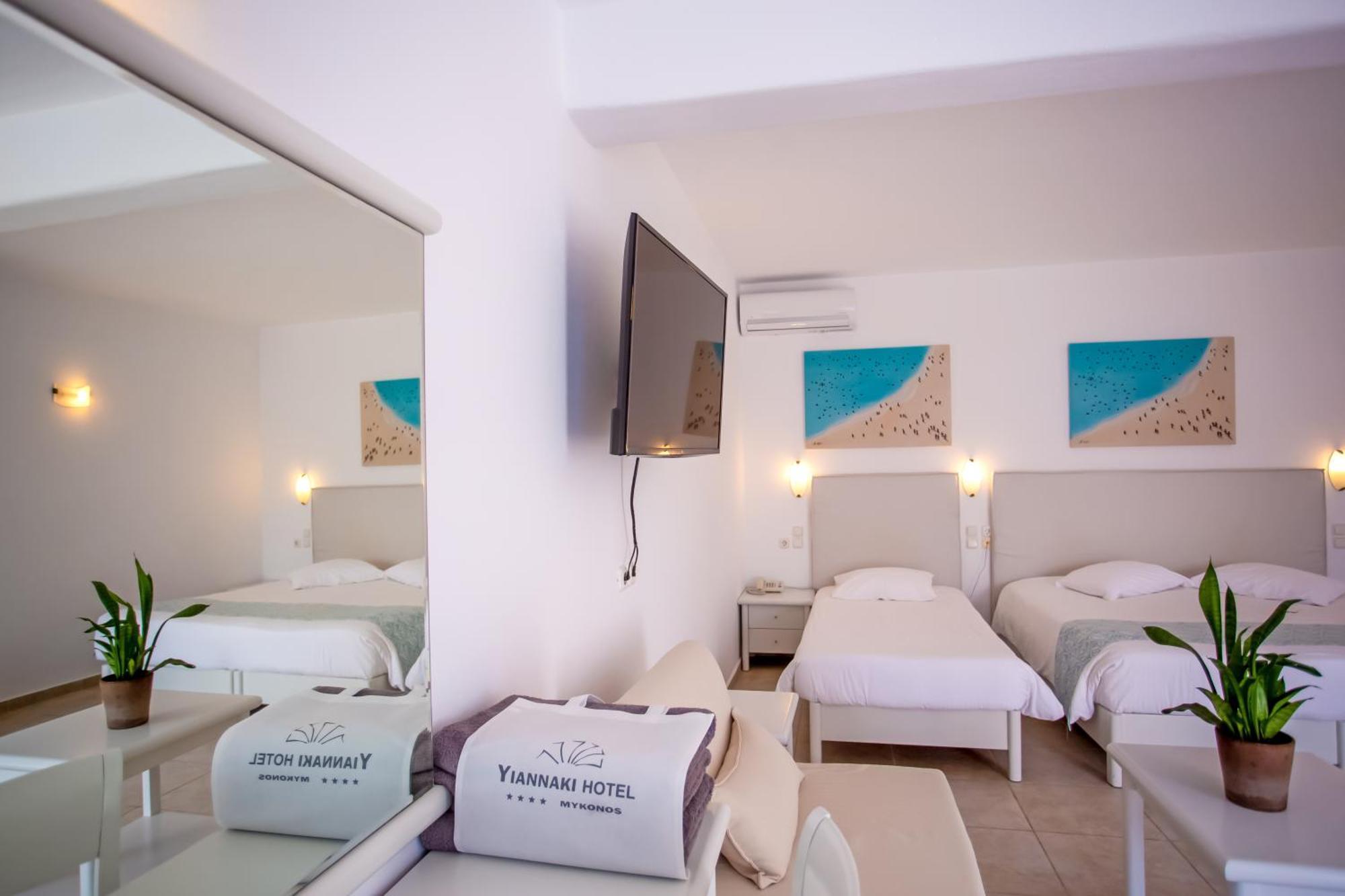 Deluxe Triple Room