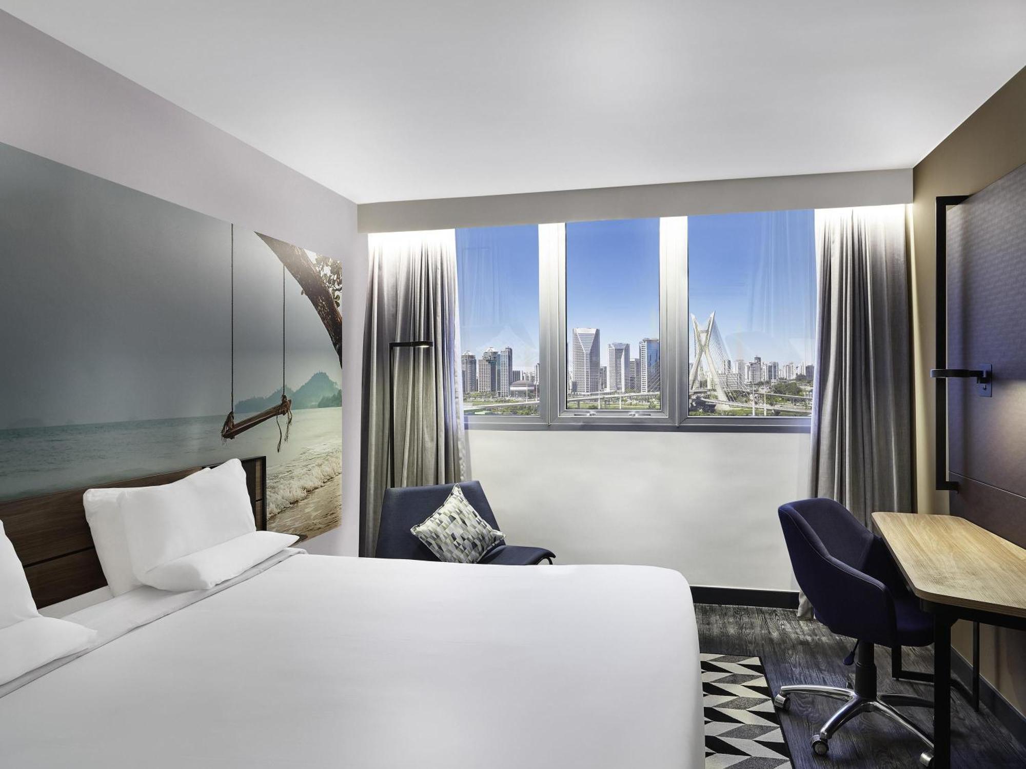 Superior Apartment Double Bed Estaiada Bridge View