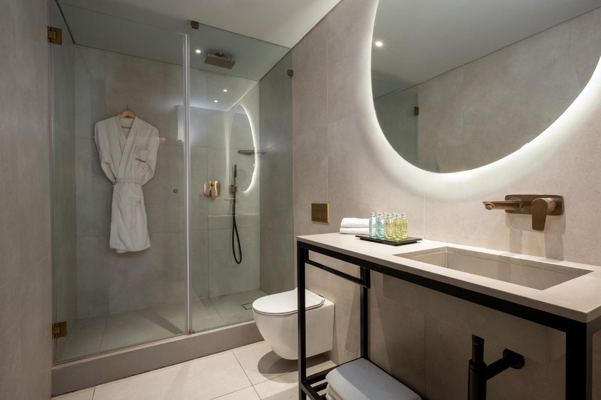 Honey Moon Suite