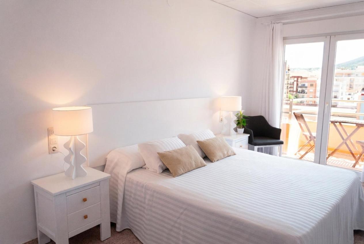 Double or Twin Room Balcony