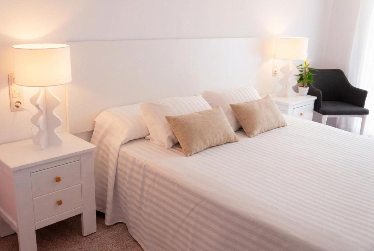 Double or Twin Room Balcony