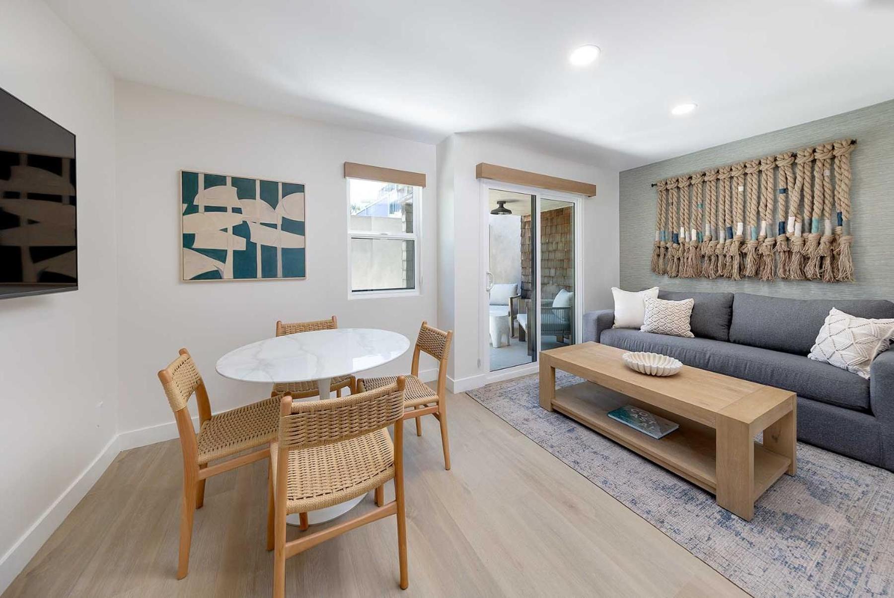 Cove Queen Suite