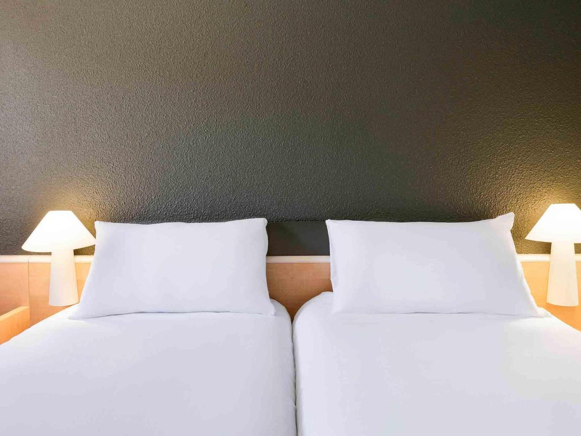 Standard Twin Room,1771825678:JPEG