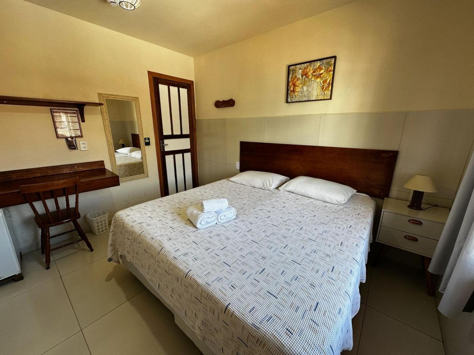 Simple Double Room,1770523377:JPEG