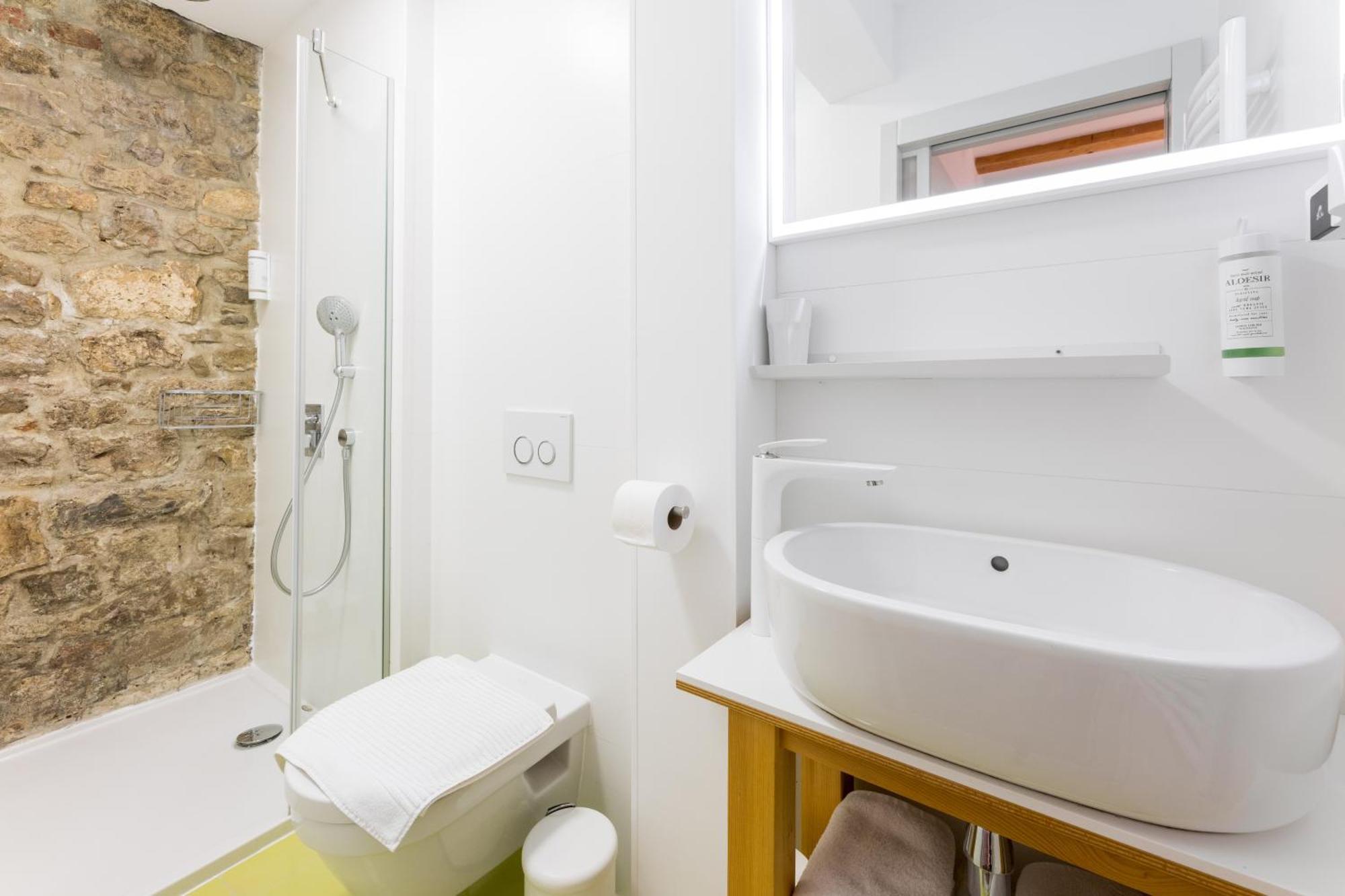 Double Room Street View