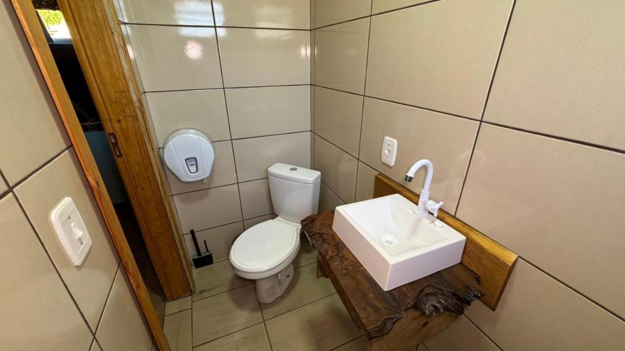 Family Room Private Bathroom