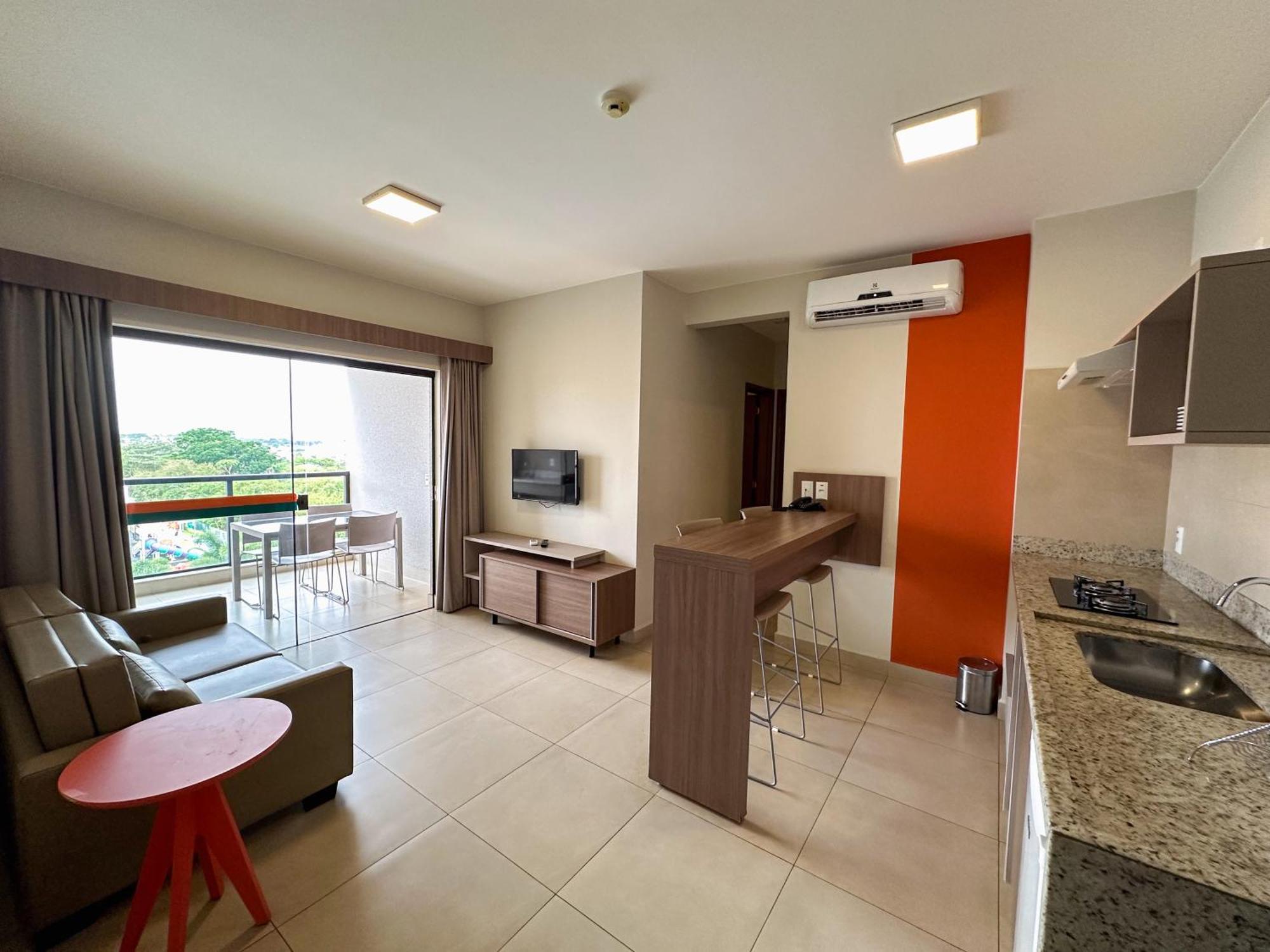 One-Bedroom Apartment under 12 years old