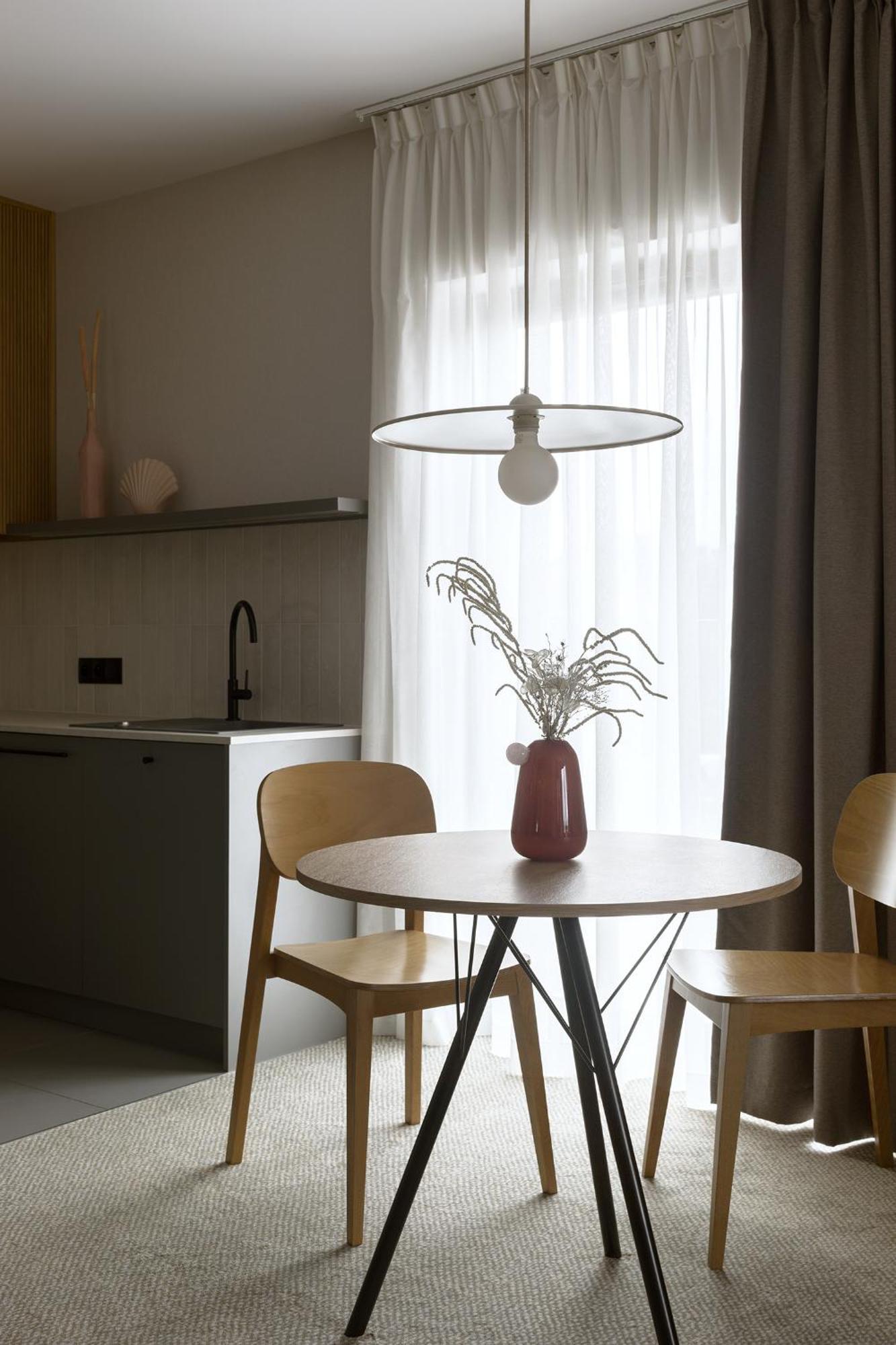 Premium Apartment kitchenette Forest Building