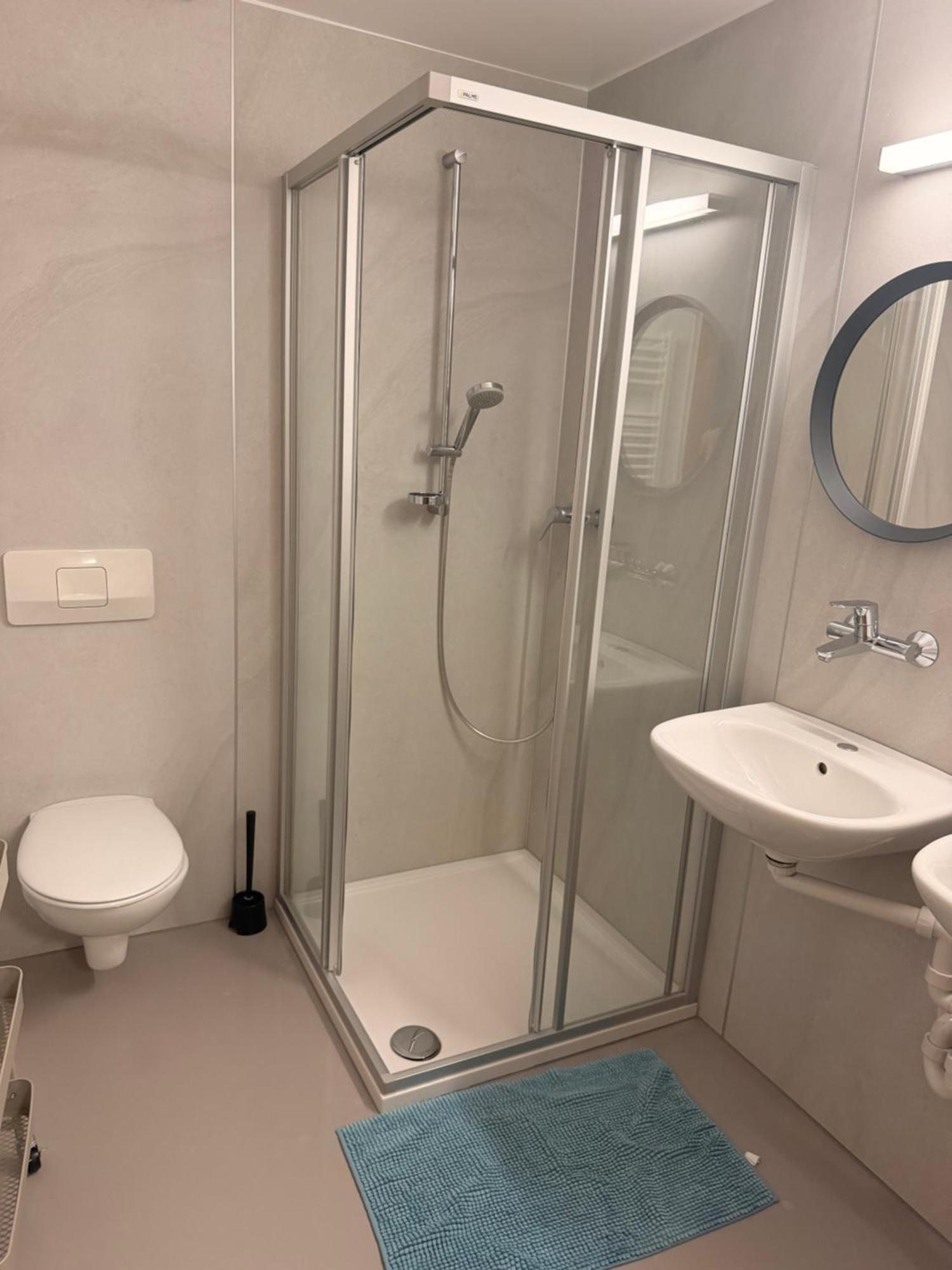 8-Bed Mixed Dormitory Room,1770657563:JPEG
