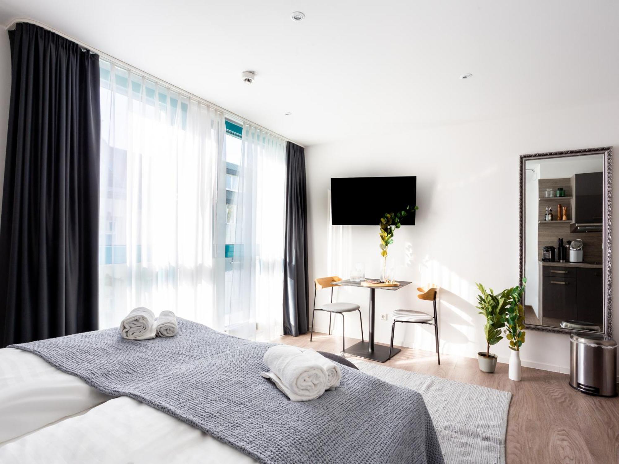 Suite M Street View