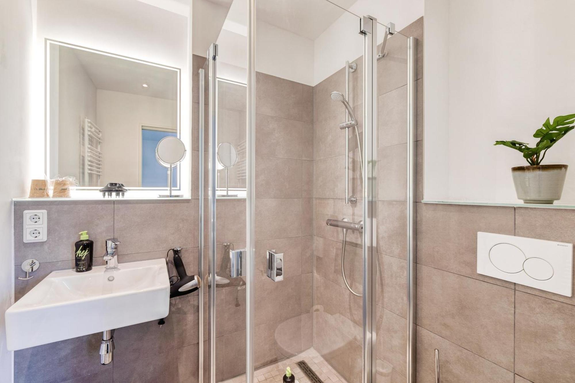 Suite M Street View