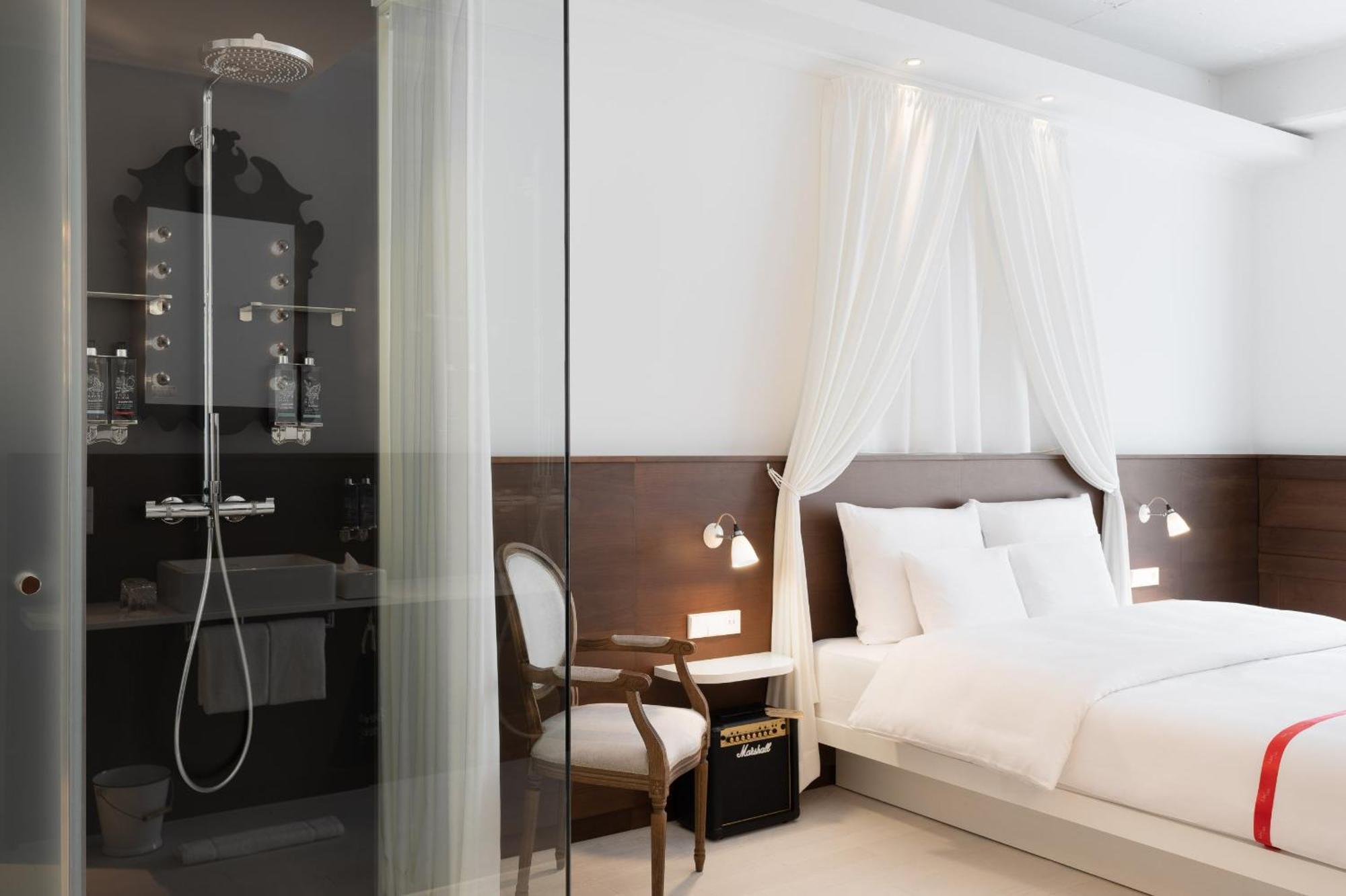 Rubys Choice Upgraded Room
