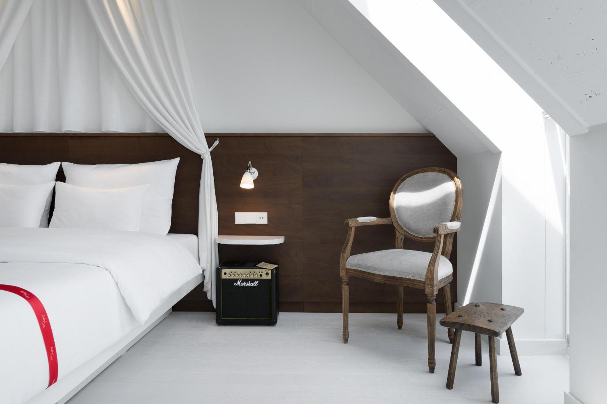 Rubys Choice Upgraded Room