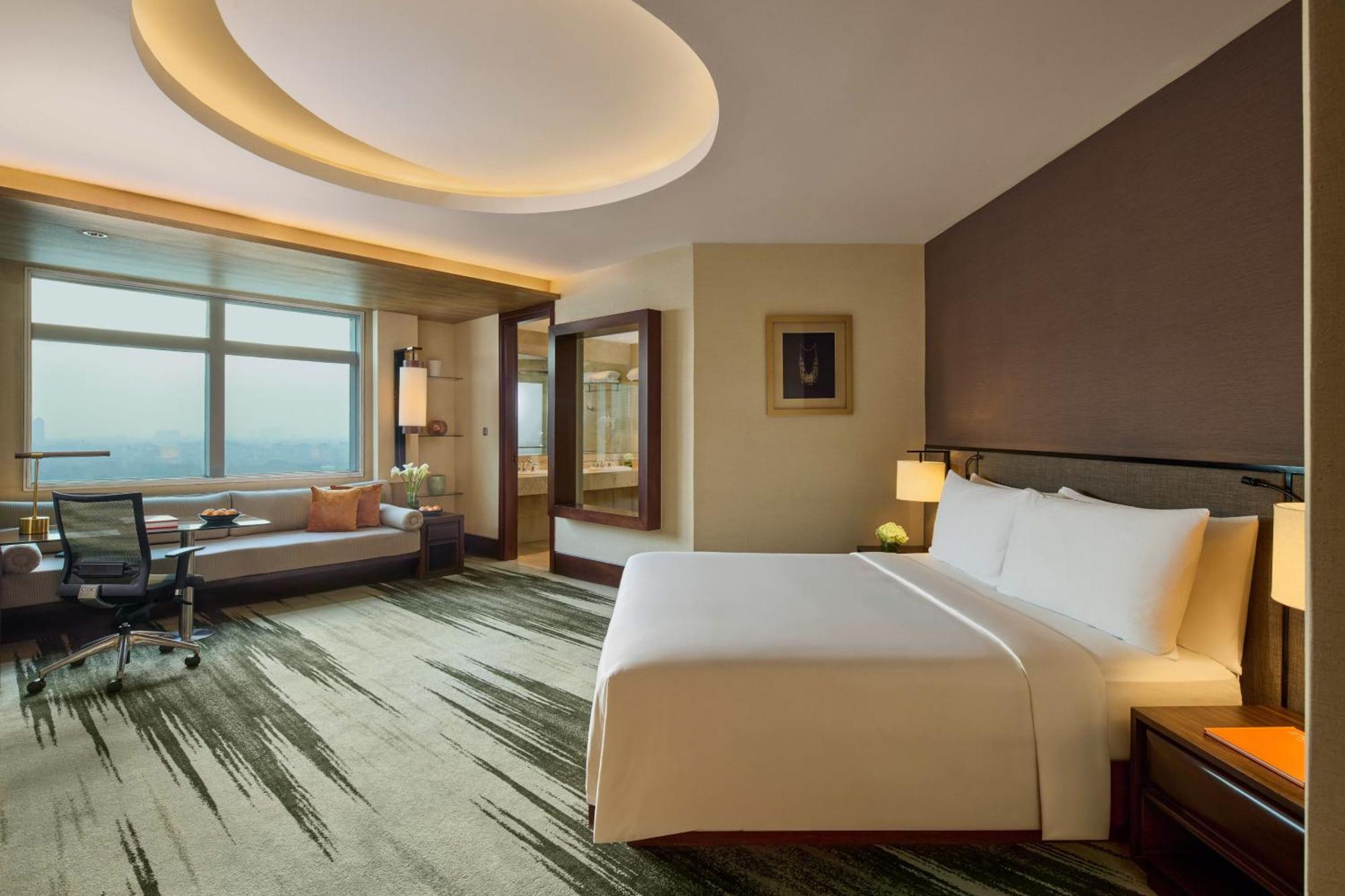 Grand Premium Room Red Level,1770815535:JPEG