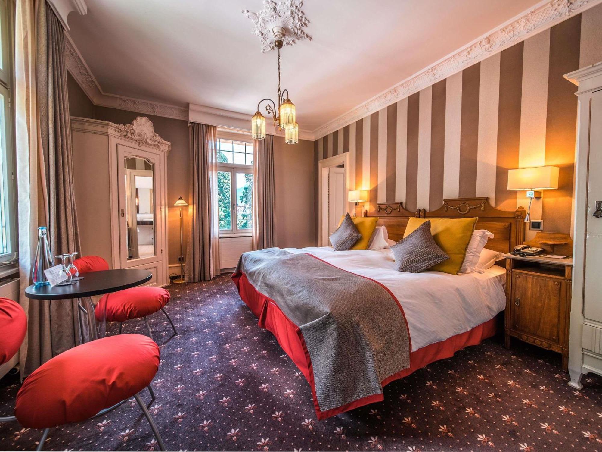 Royal Classic Room