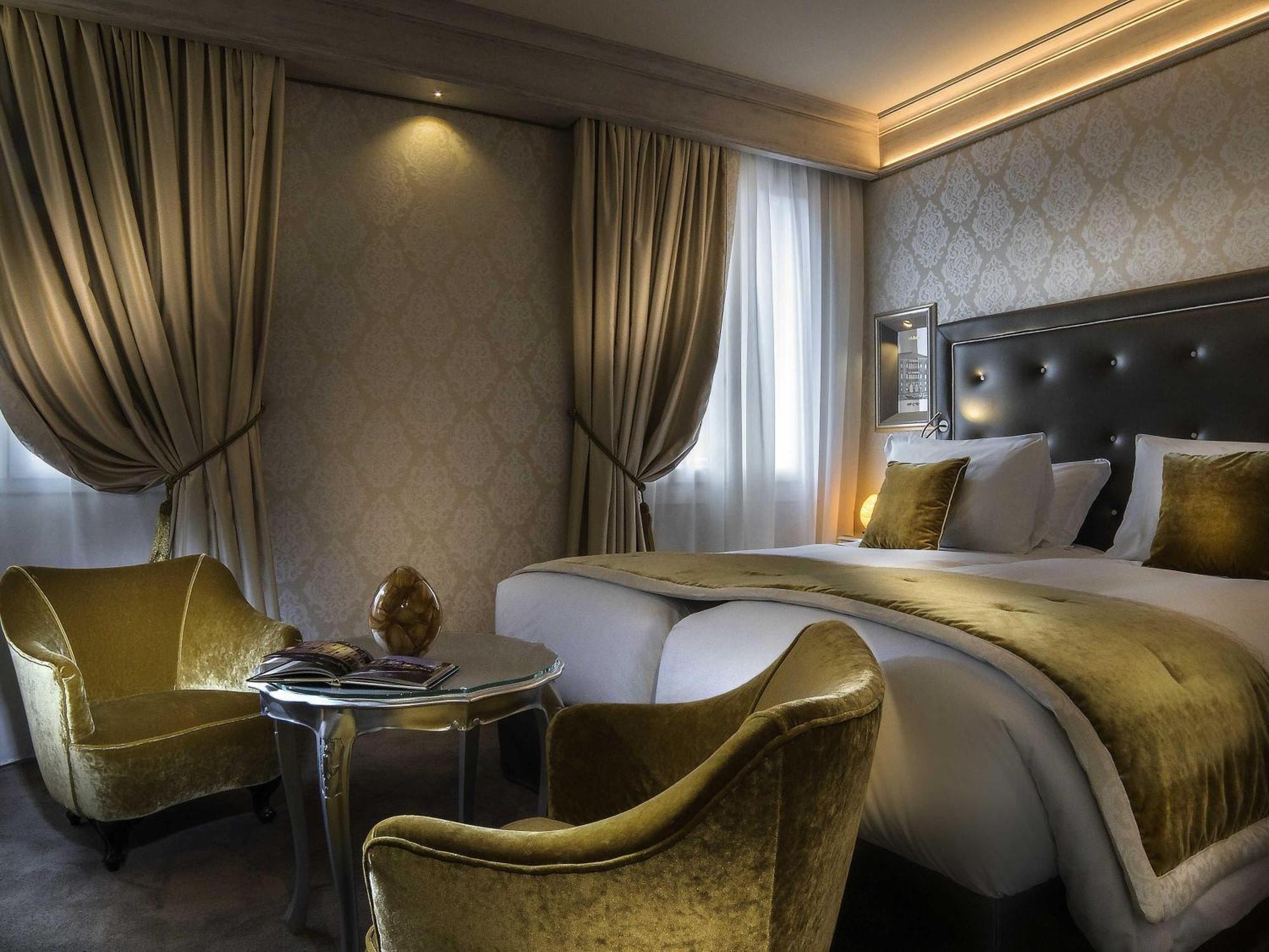 Superior Double or Twin Room Garden or City View