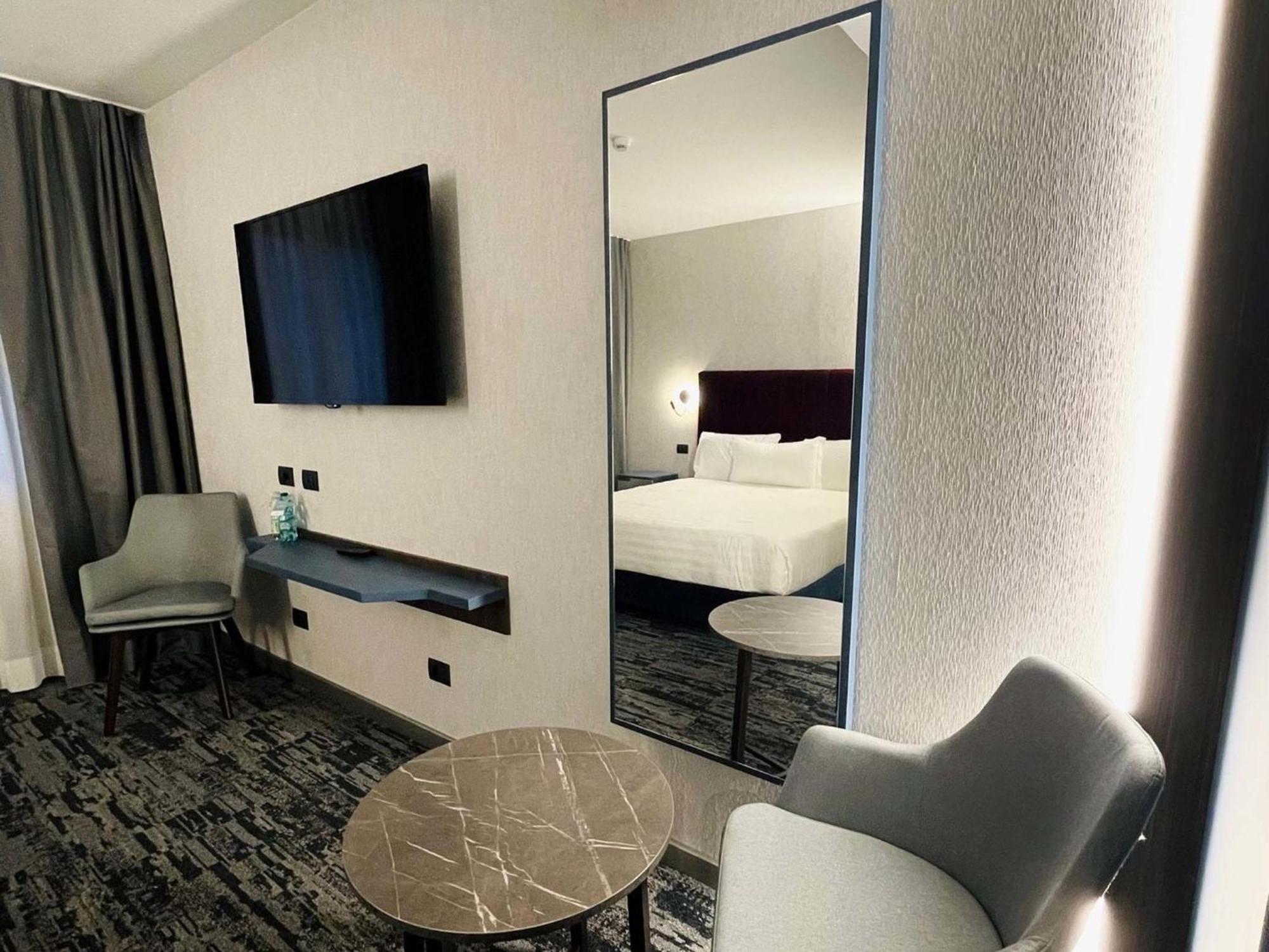 Superior Double Room,1601677652:JPEG