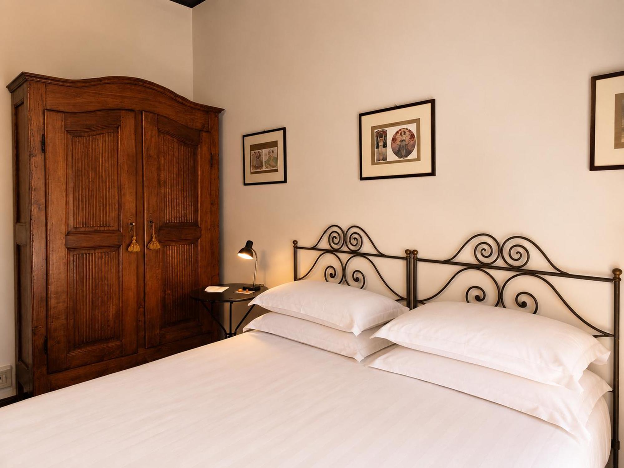 Classic Room,1770839947:JPEG