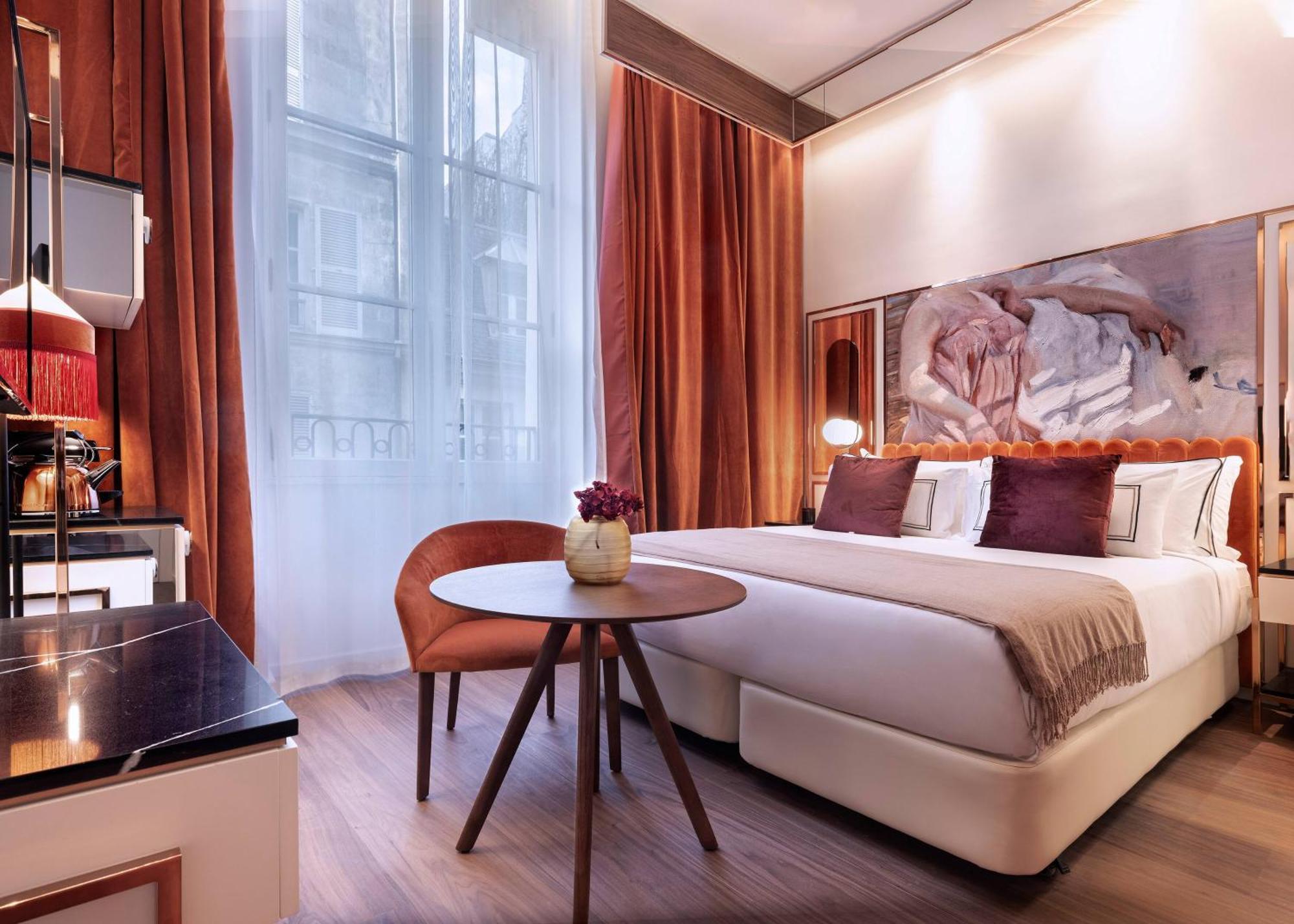 Superior Room,1770841955:JPEG