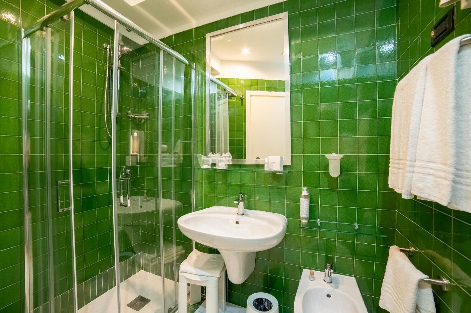 Double or Twin Room,1770843766:JPEG