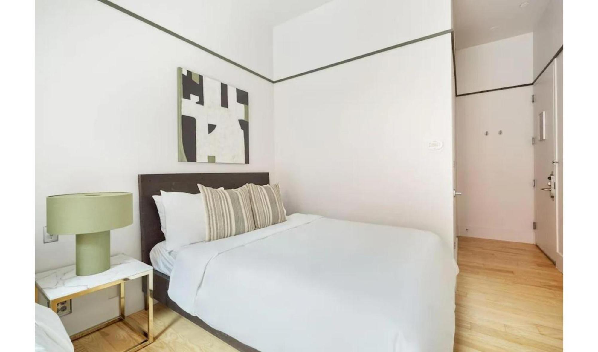 Guest Room 1 Queen Bed Non-Smoking