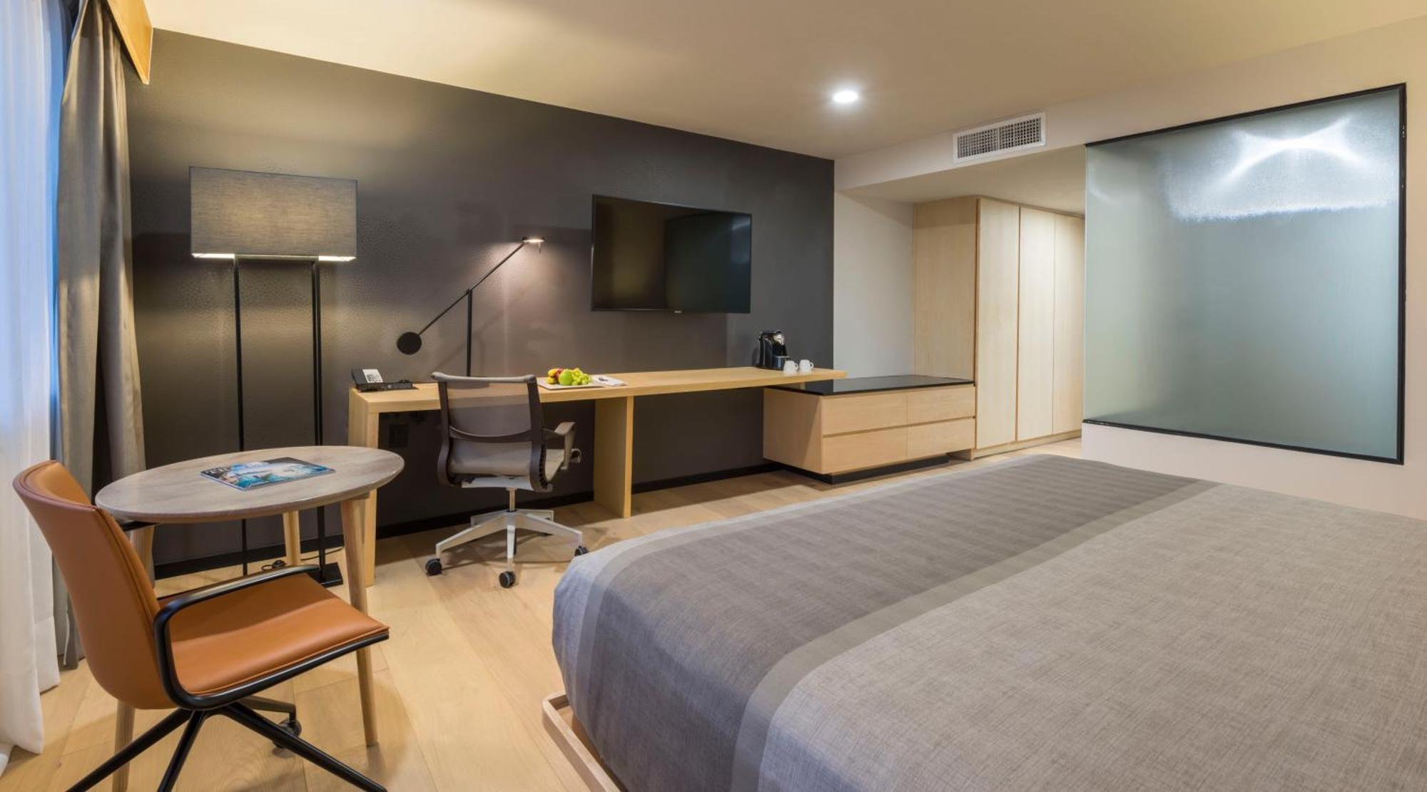 Privilege Room