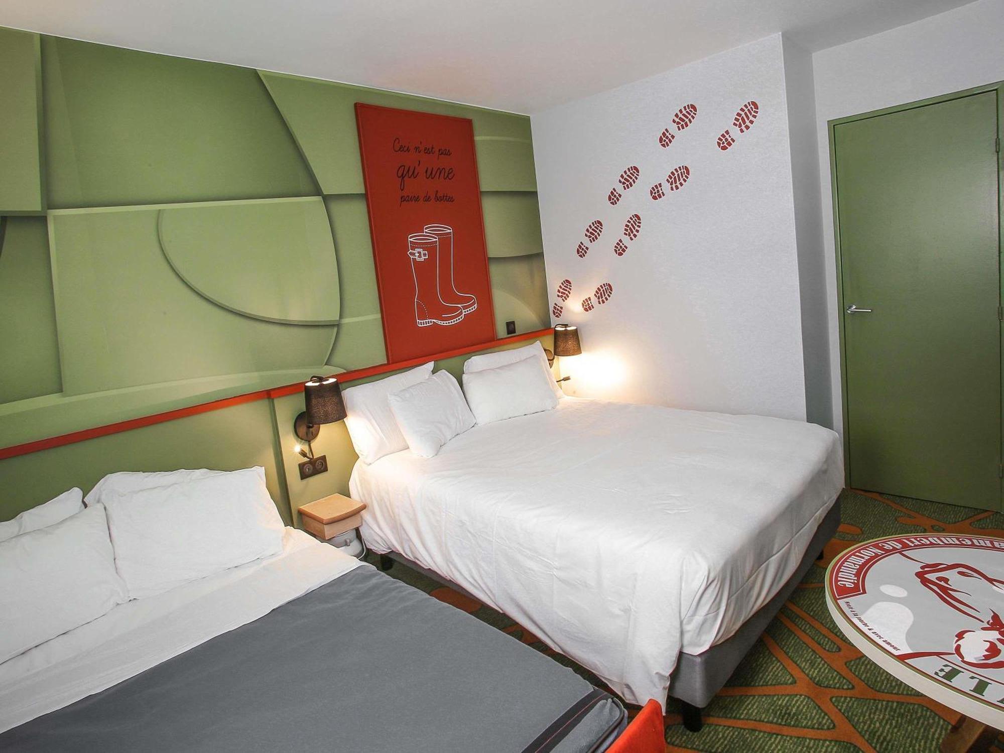 Standard Double Room Sofa