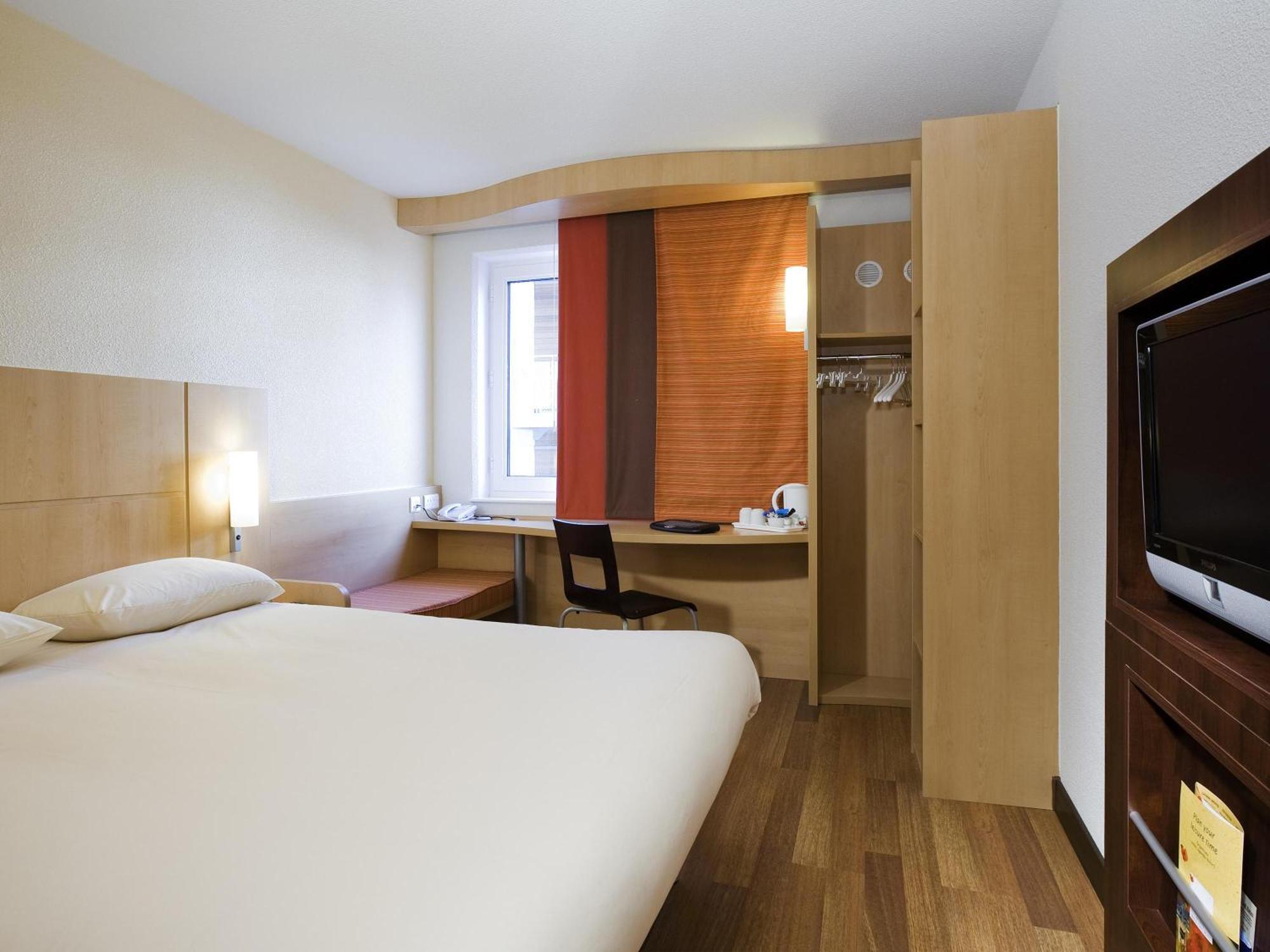 Standard Room One Double Bed