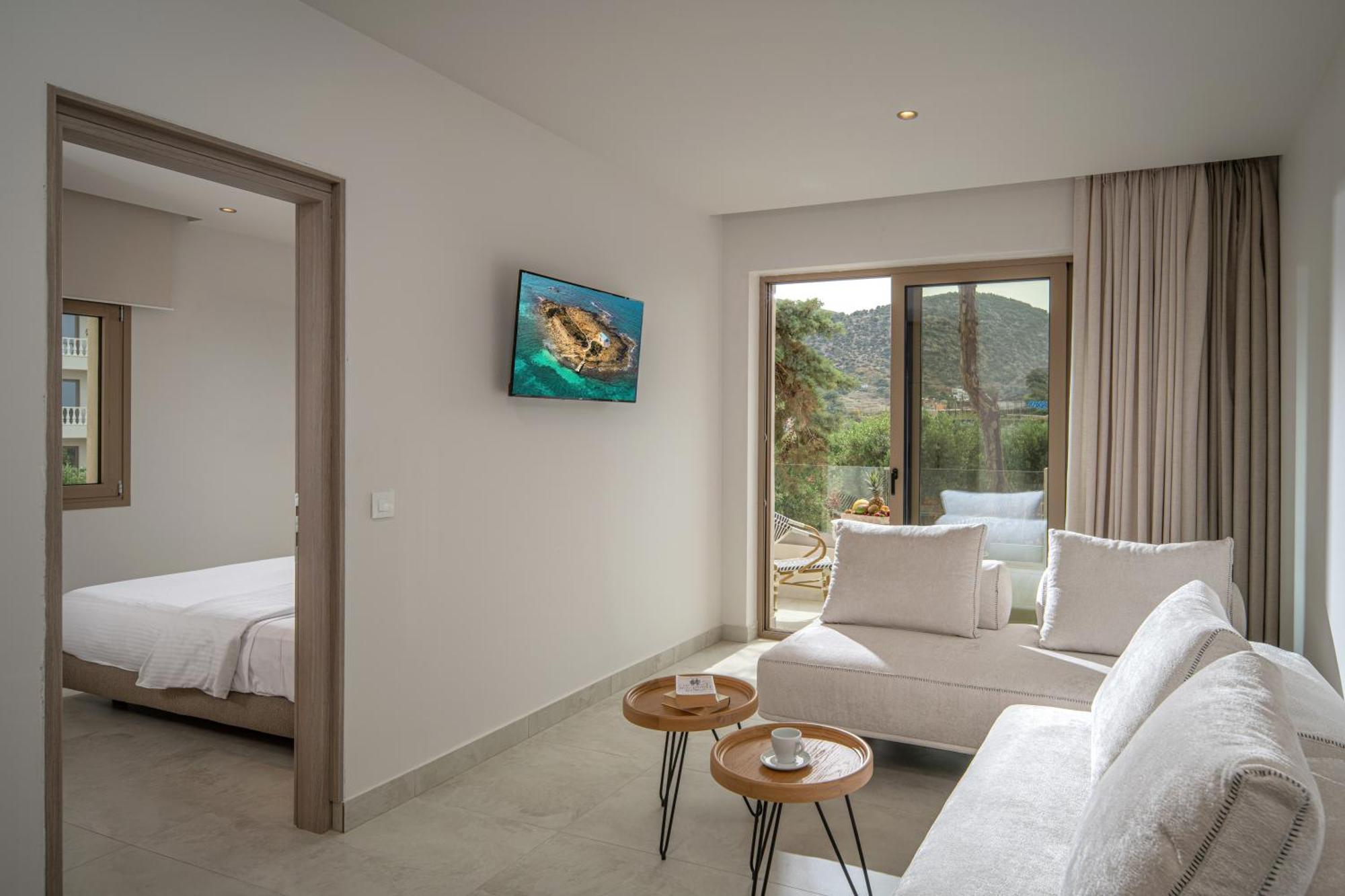 Executive Suite Garden View