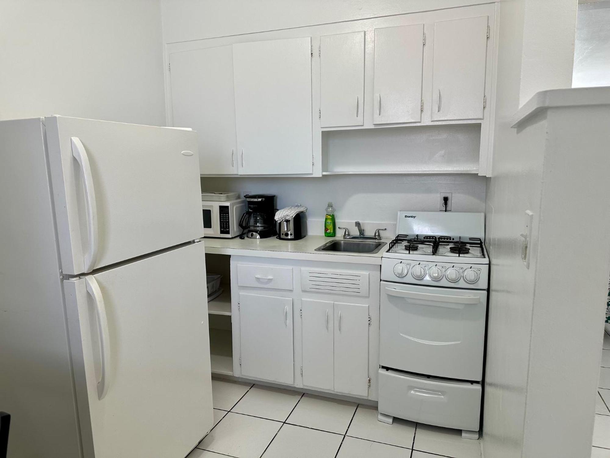 Studio Kitchen