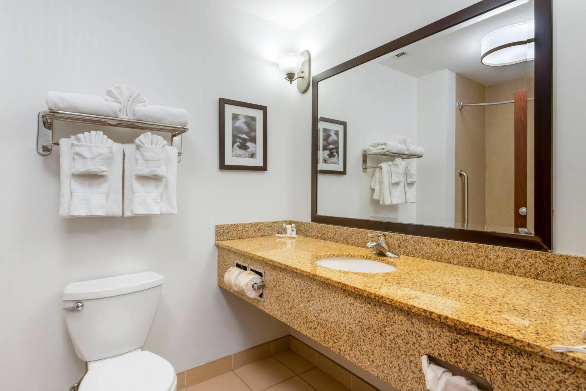 King Suite,1770894336:JPEG