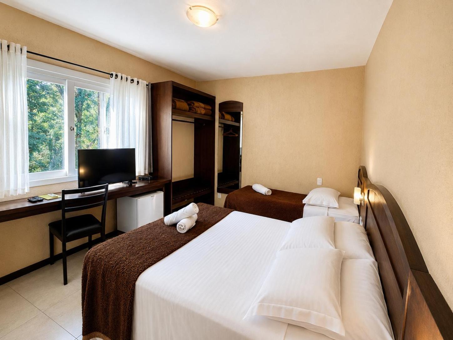 Luxury Triple Room