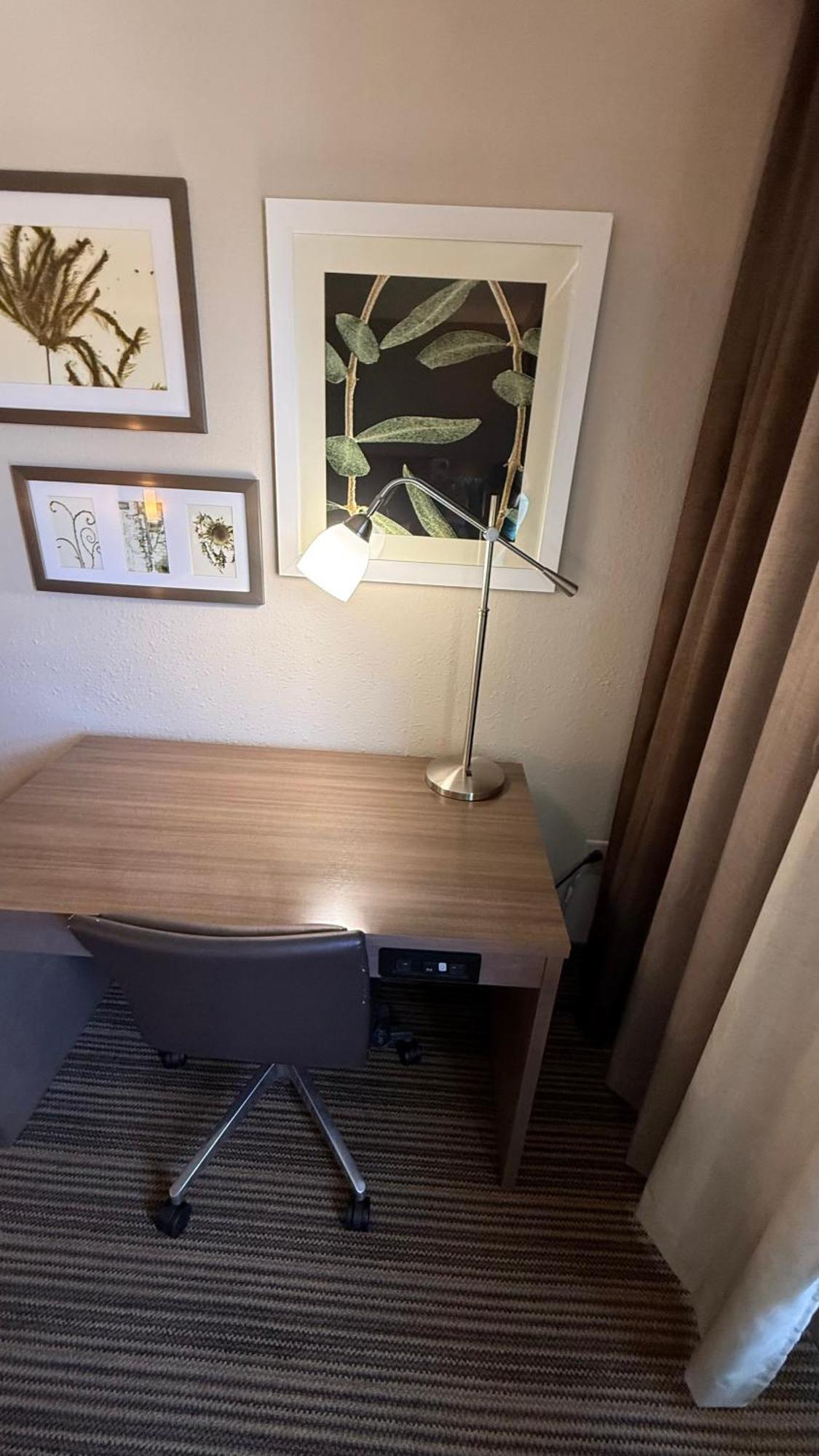 King Studio Suite