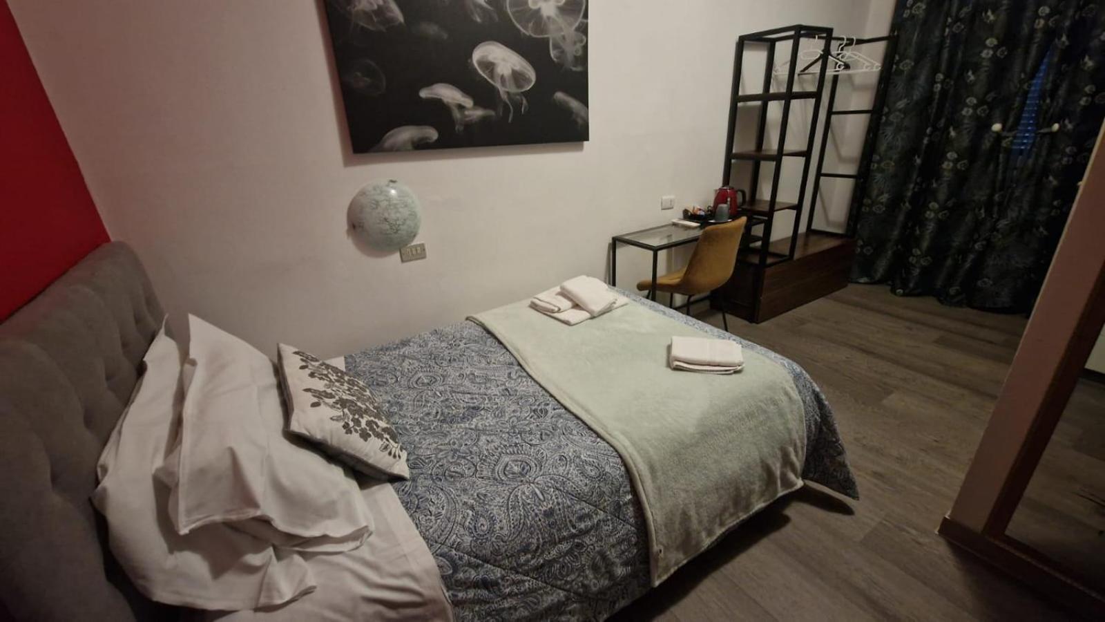 Single Room Private Bathroom