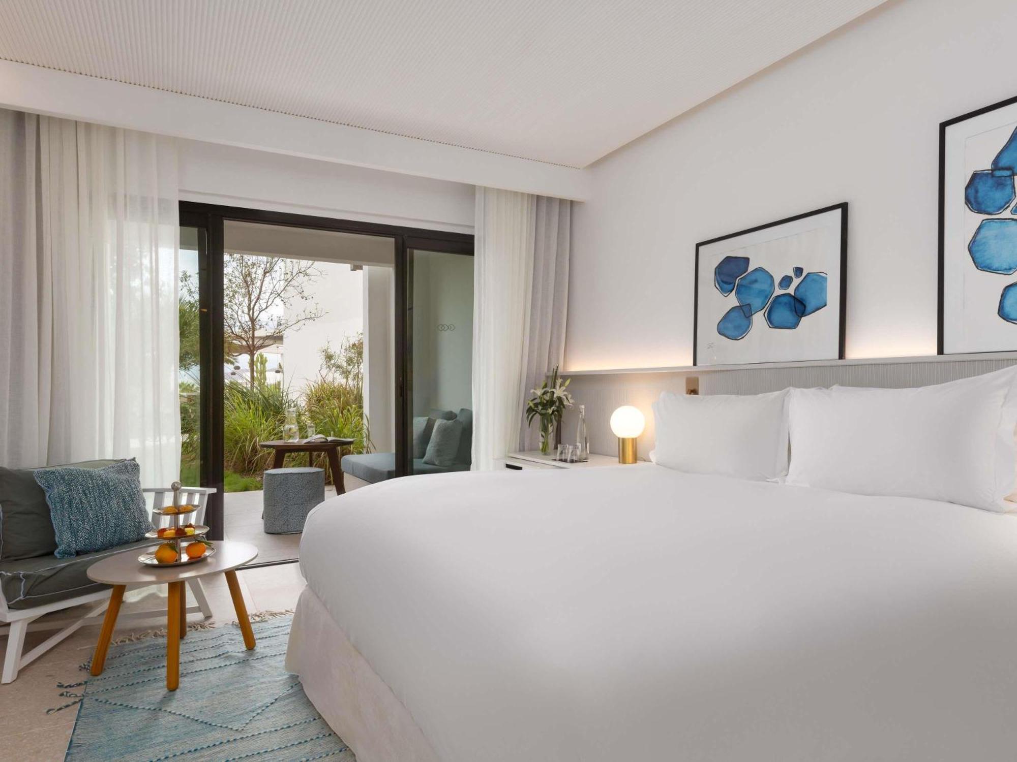 Superior Queen Room Garden View