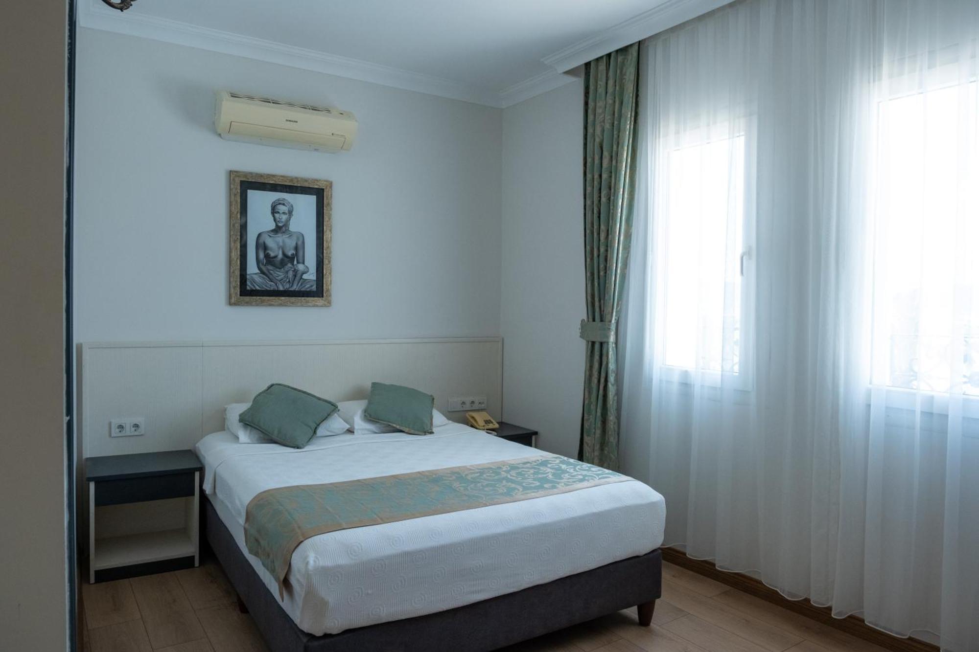 Double Room Sea View,1770919528:JPEG