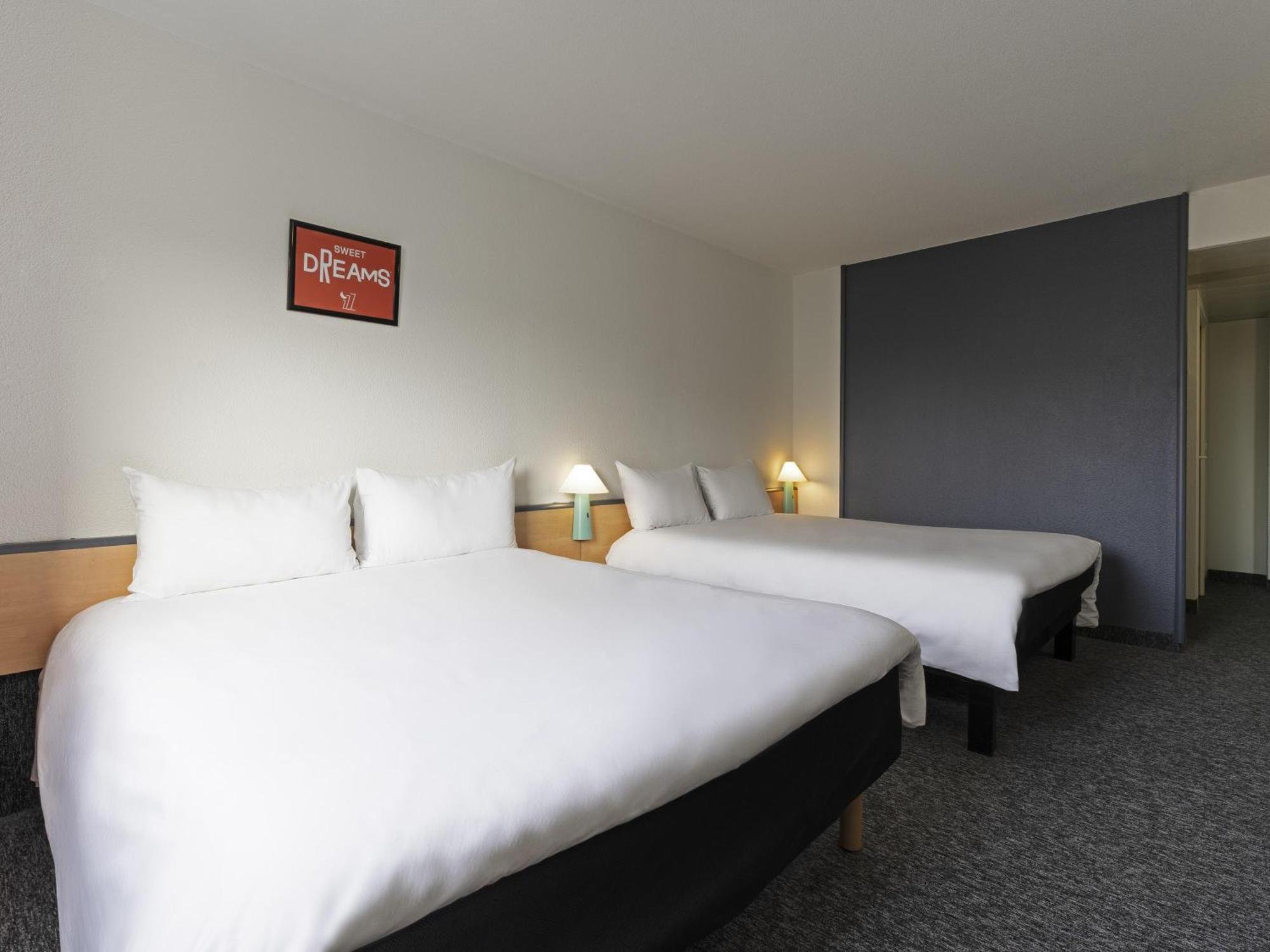 Standard Double Room Two Double Beds