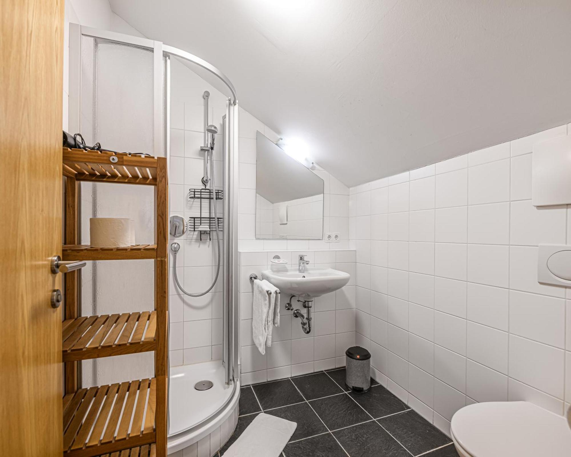 Three-Bedroom Apartmen Sofa Bed