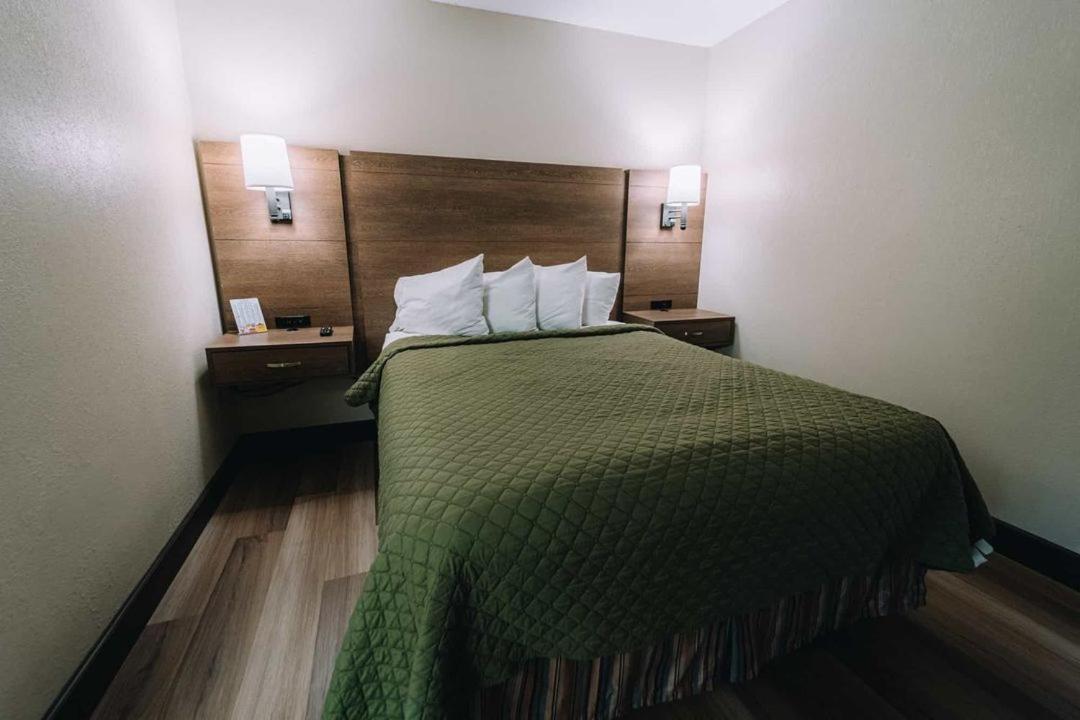 Two-Bedroom Suite