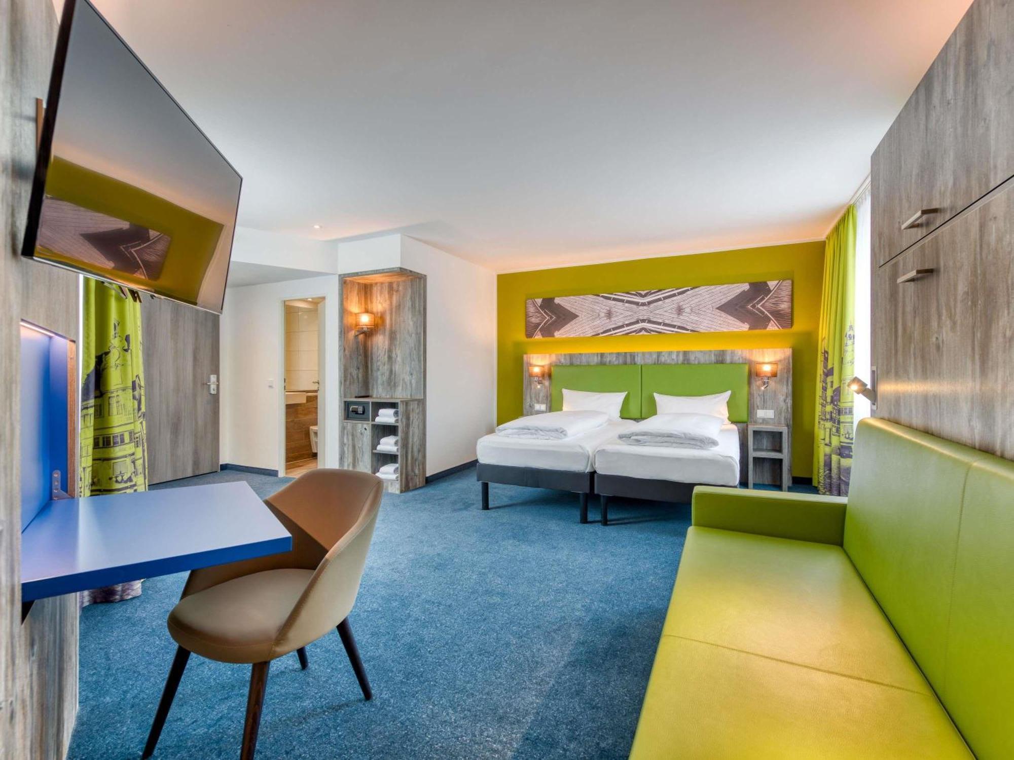 Standard Suite One Double Bed Two Single Beds