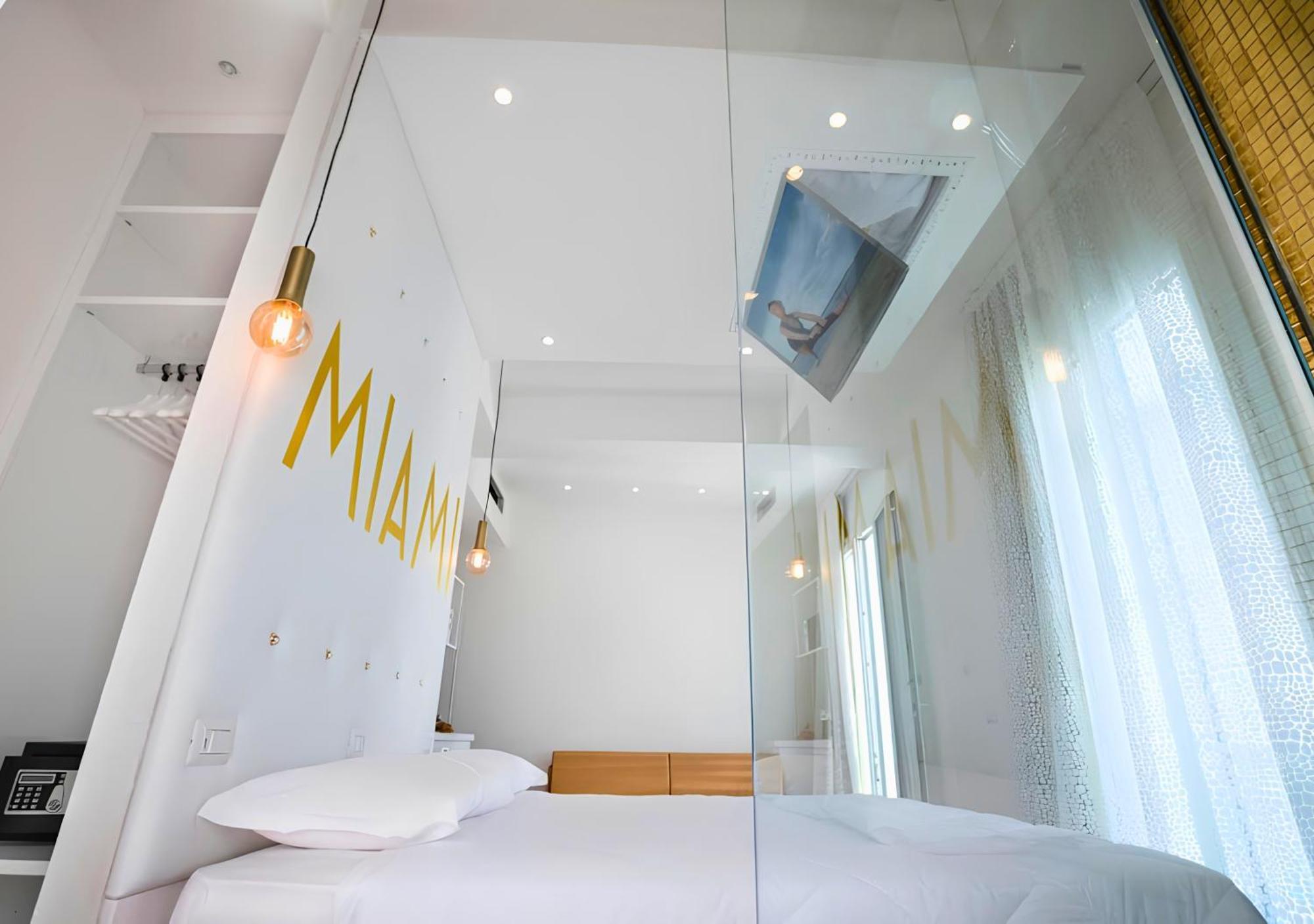 Junior Suite Front Sea View