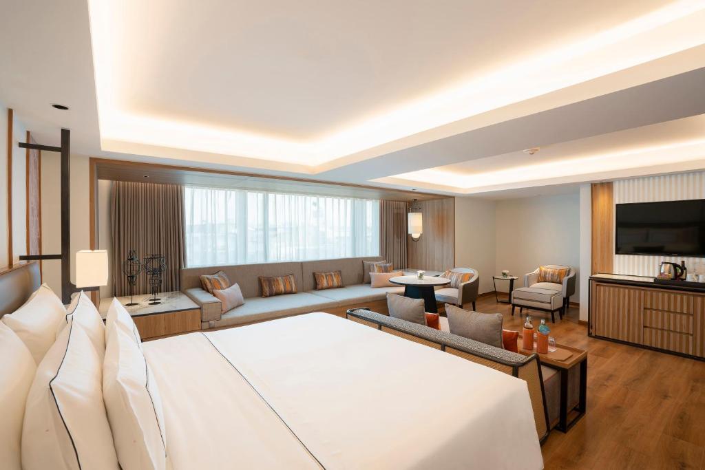The Level Premium Corner Room,1771280218:JPEG