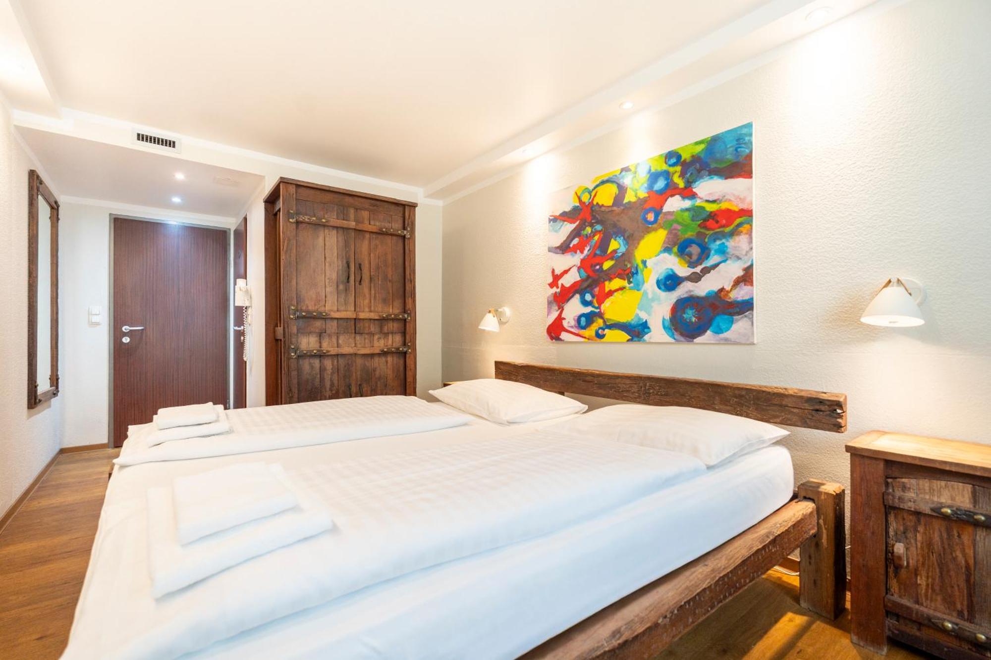 Standard Double Room,1771479183:JPEG