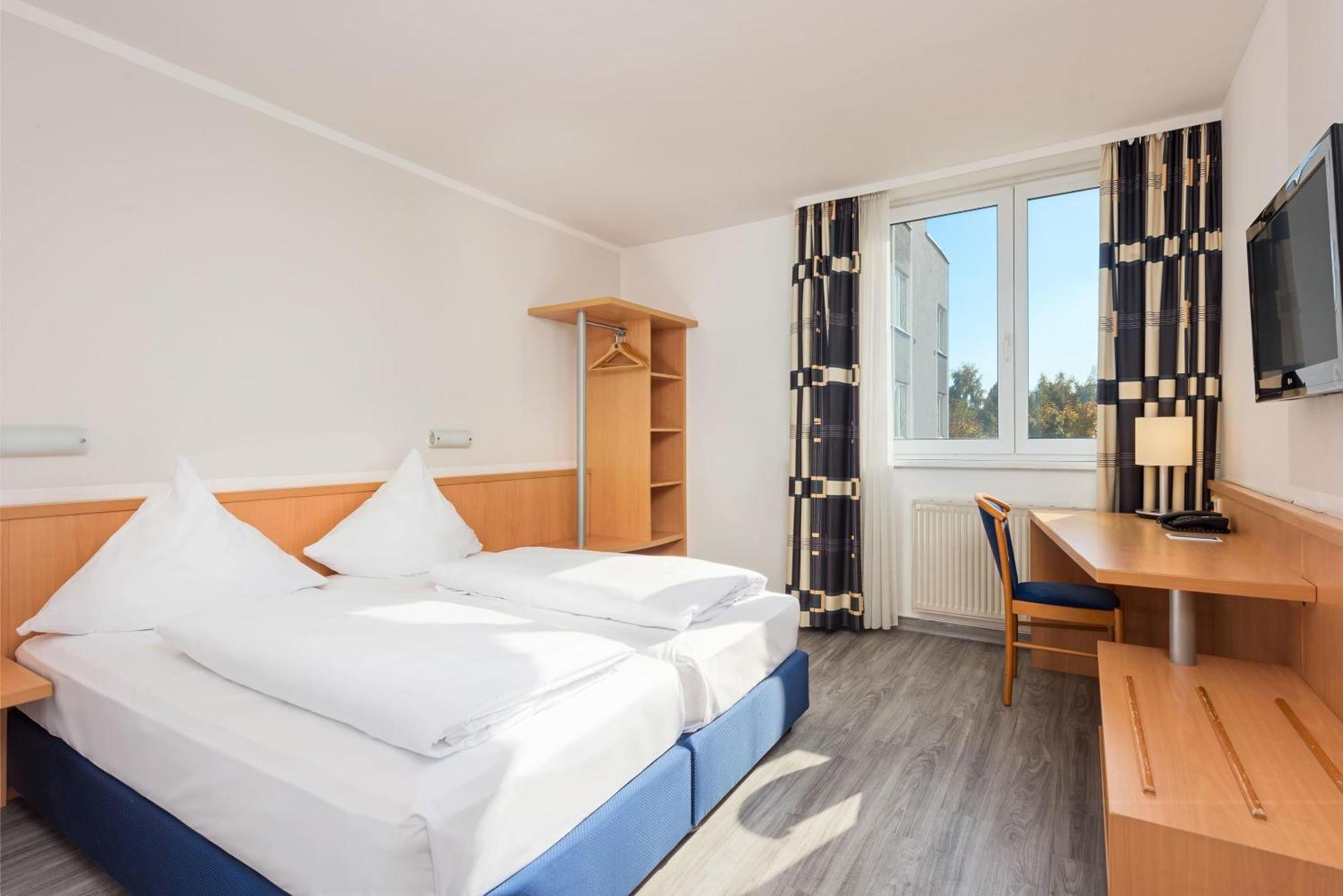 Standard Room,1771483614:JPEG