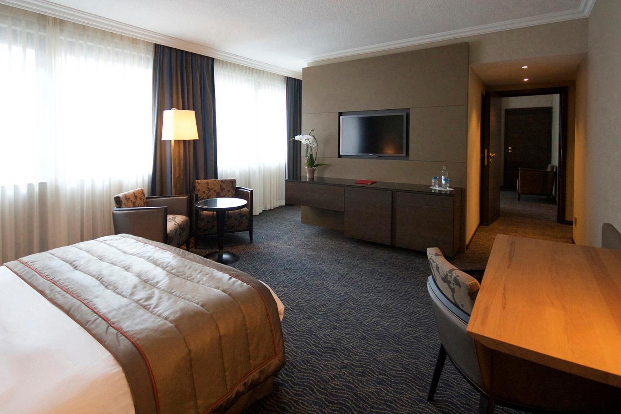 Deluxe Double Room Balcony,1771485796:JPEG