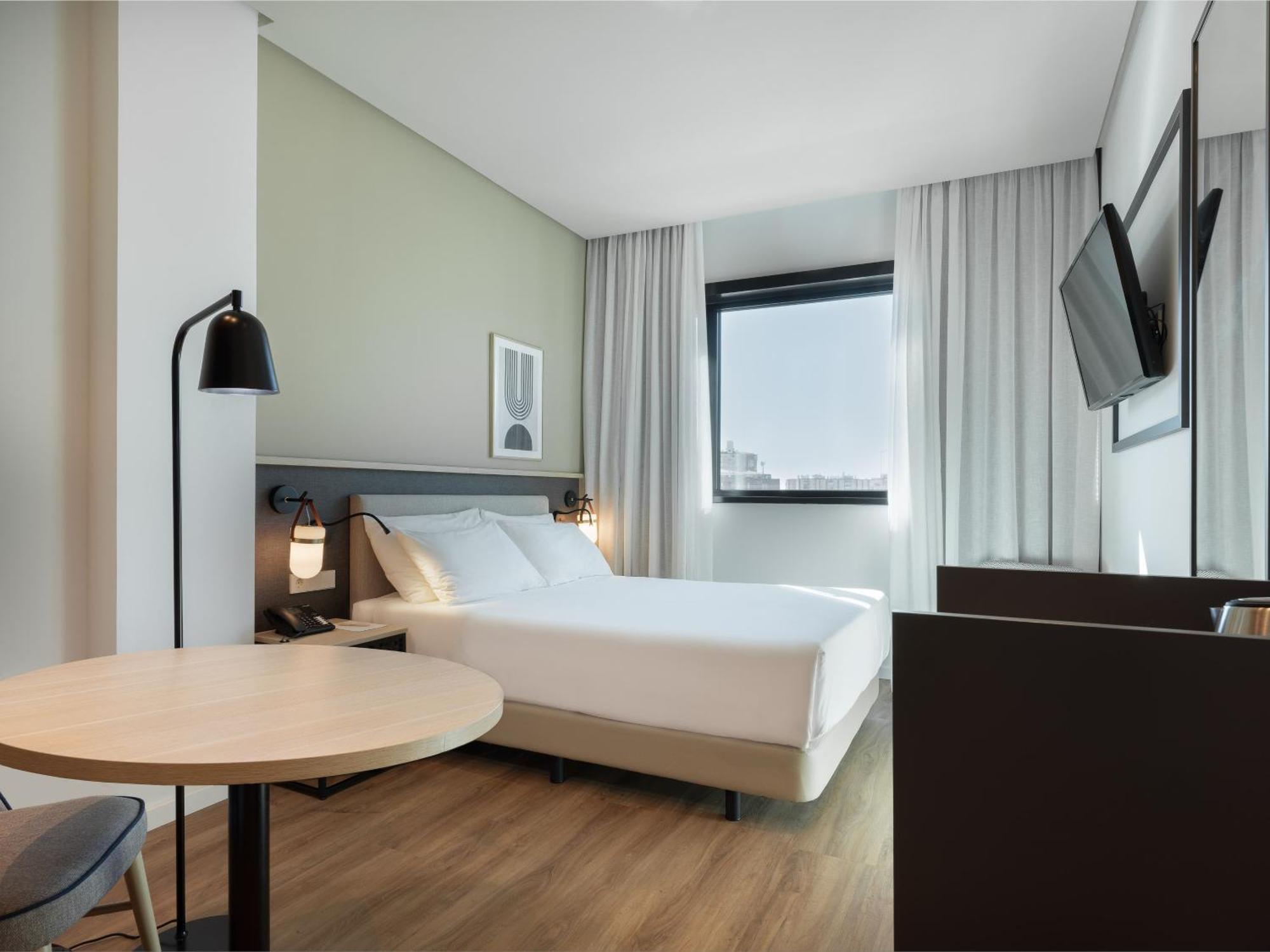 Standard Room,1771494791:JPEG