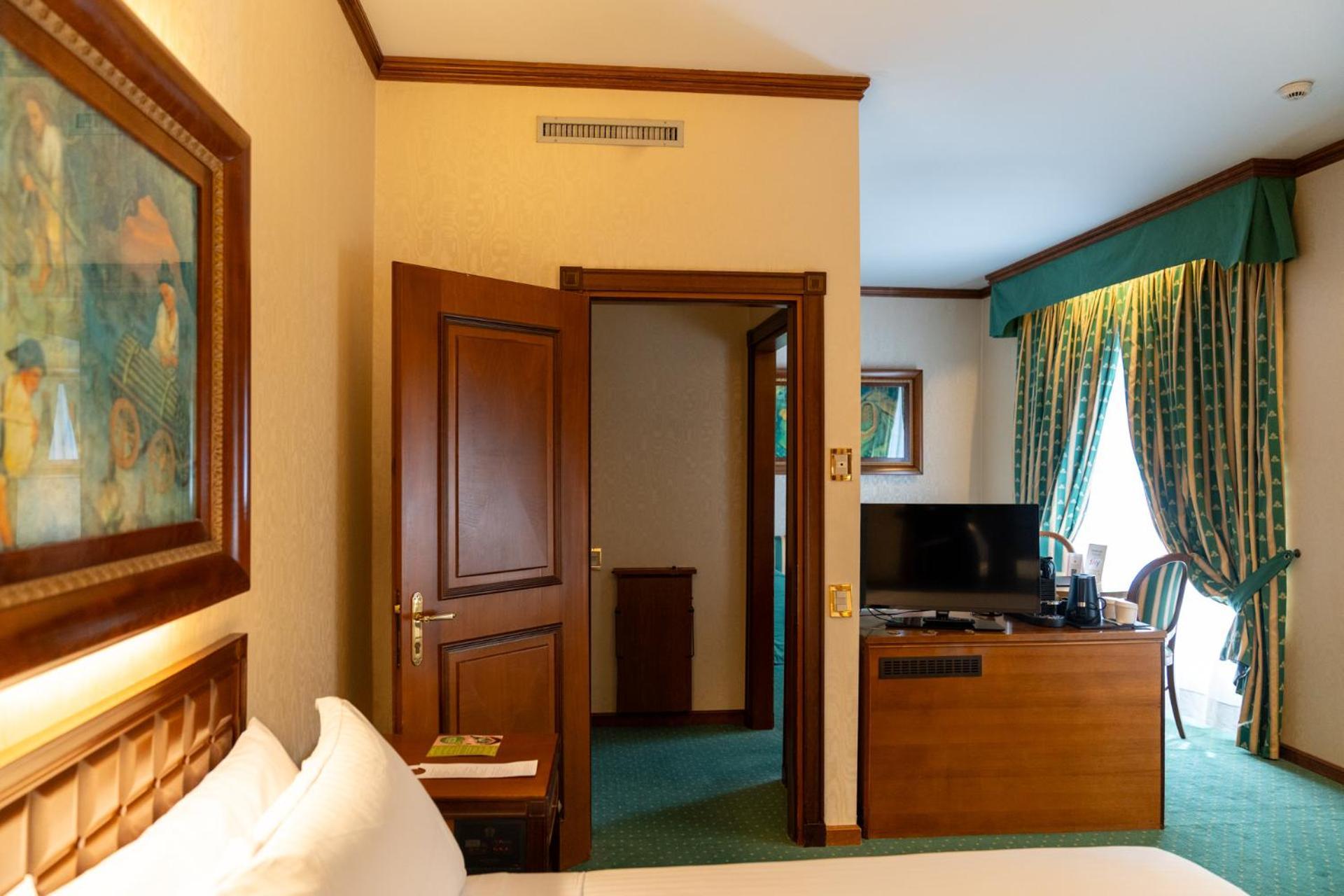 Junior Suite