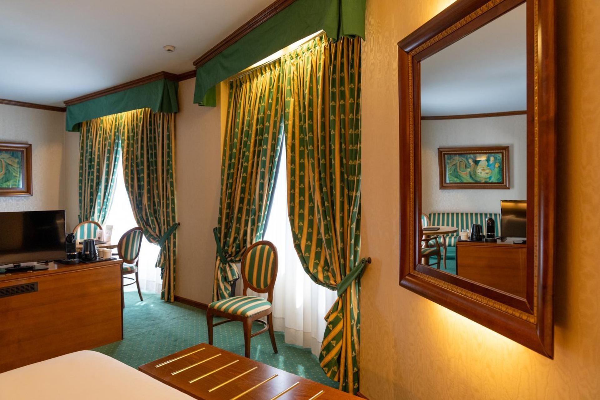 Junior Suite